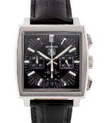 A GENTLEMAN'S STAINLESS STEEL TAG HEUER MONACO AUTOMATIC CHRONOGRAPH WRIST WATCH CIRCA 2005, REF.