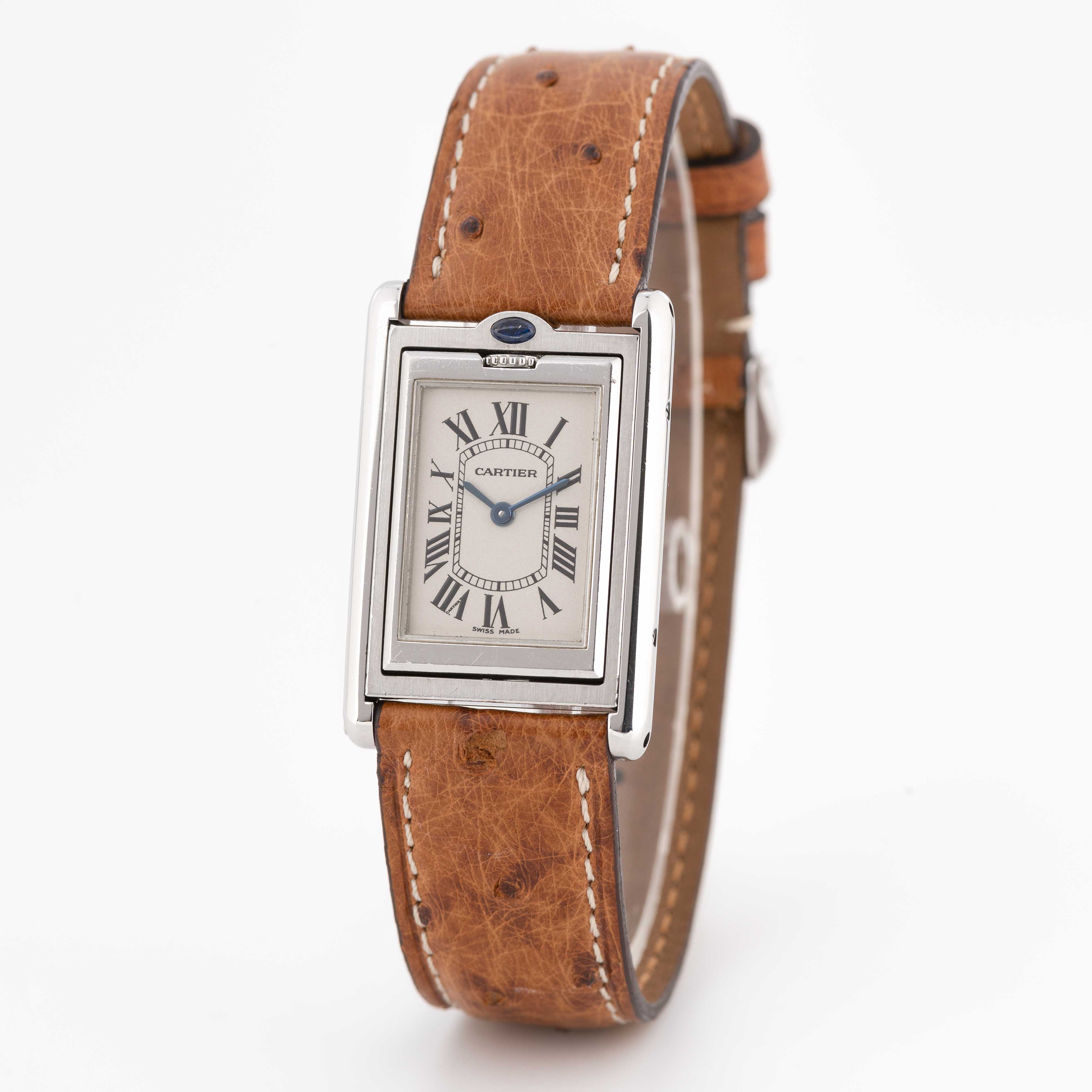 A GENTLEMAN'S SIZE STAINLESS STEEL CARTIER TANK BASCULANTE WRIST WATCH CIRCA 2000s, REF. 2405 - Image 4 of 10