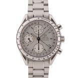 A GENTLEMAN'S SIZE STAINLESS STEEL OMEGA SPEEDMASTER REDUCED AUTOMATIC TRIPLE CALENDAR CHRONOGRAPH