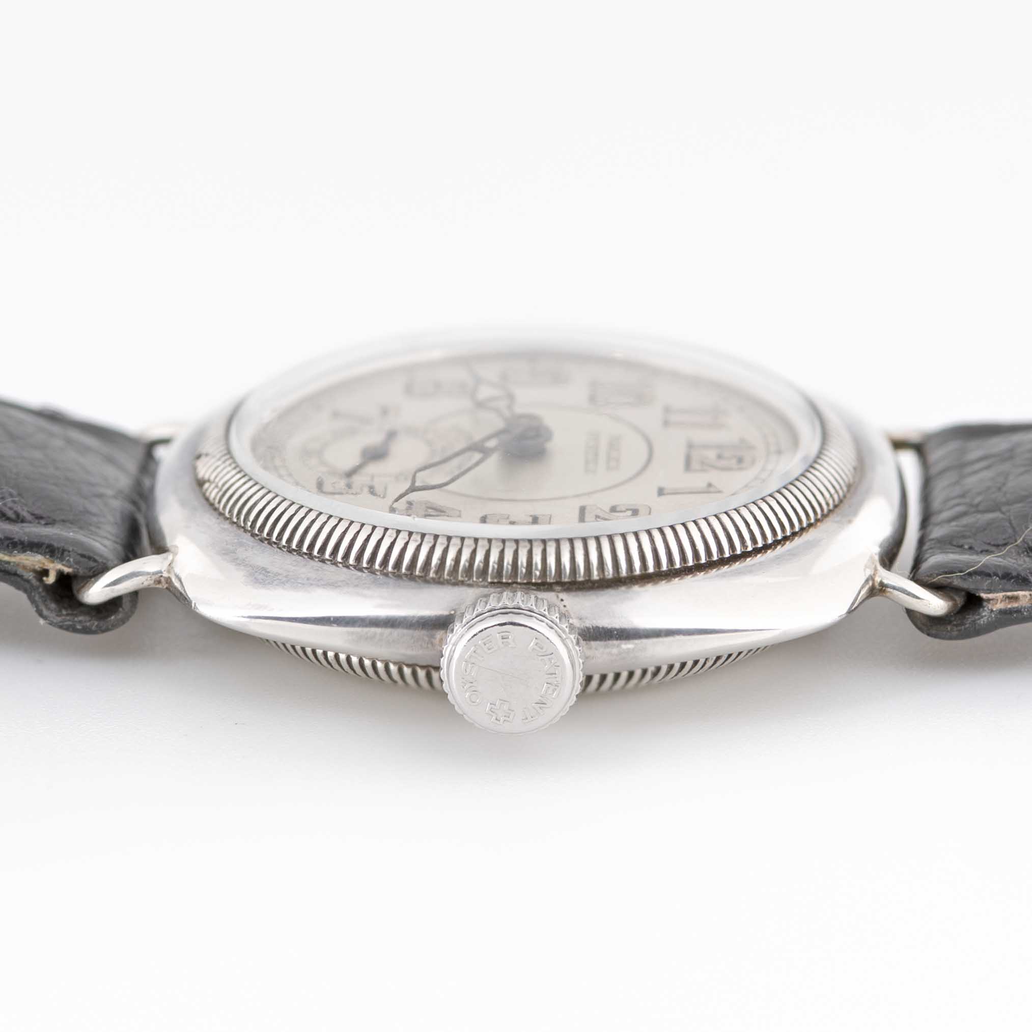 A GENTLEMAN'S SIZE SOLID SILVER ROLEX OYSTER 'CUSHION' WRIST WATCH CIRCA 1931, REF. 6753 Movement: - Image 9 of 10