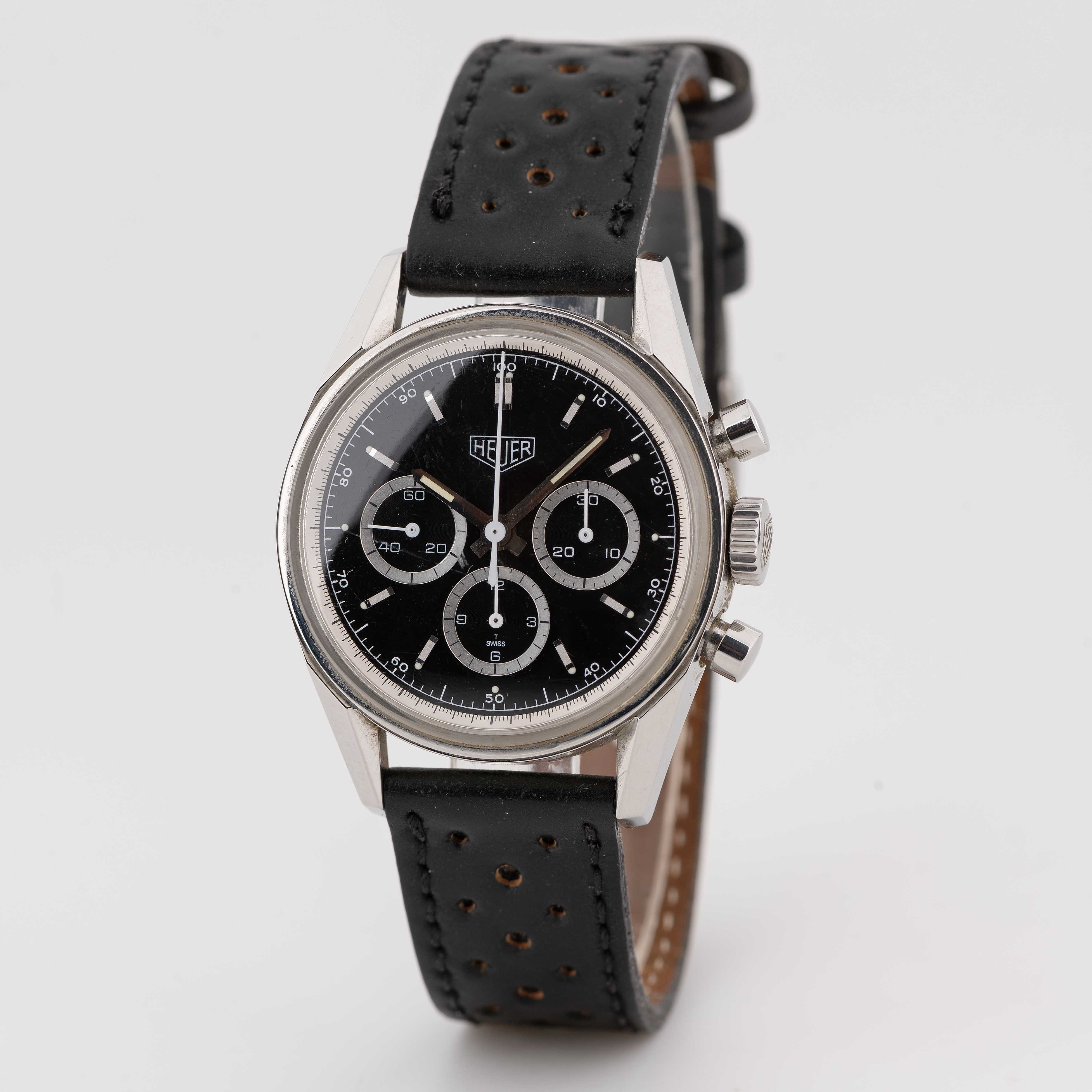 A GENTLEMAN'S STAINLESS STEEL HEUER CARRERA CLASSICS CHRONOGRAPH WRIST WATCH CIRCA 2000, REF. CS3113 - Image 4 of 11