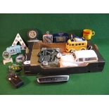 Box of assorted motoring collectables to include: badges, plates, desk ornaments etc together with