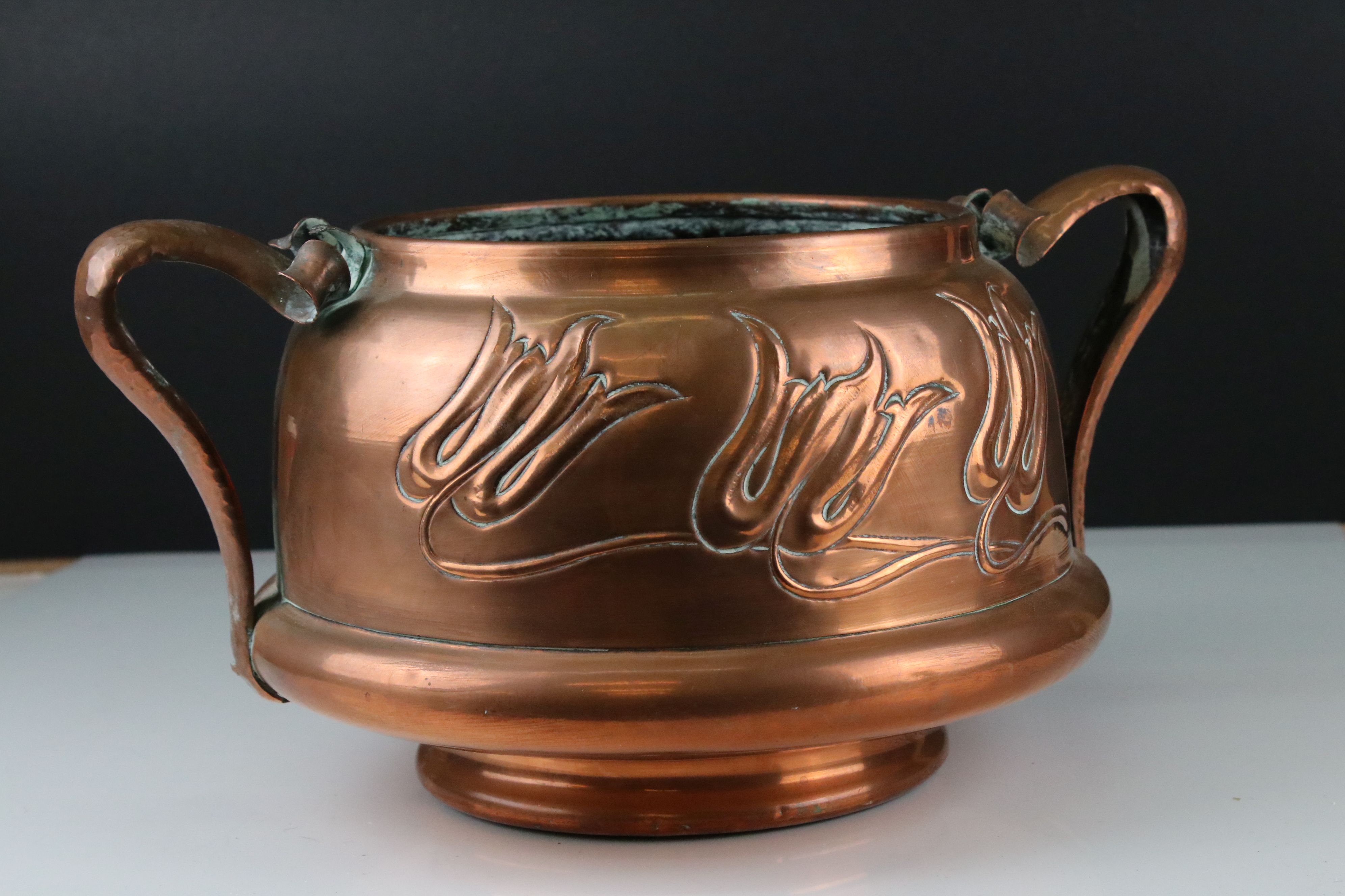 Art Nouveau Copper Planter / Jardiniere with embossed decoration of stylised tulips and twin