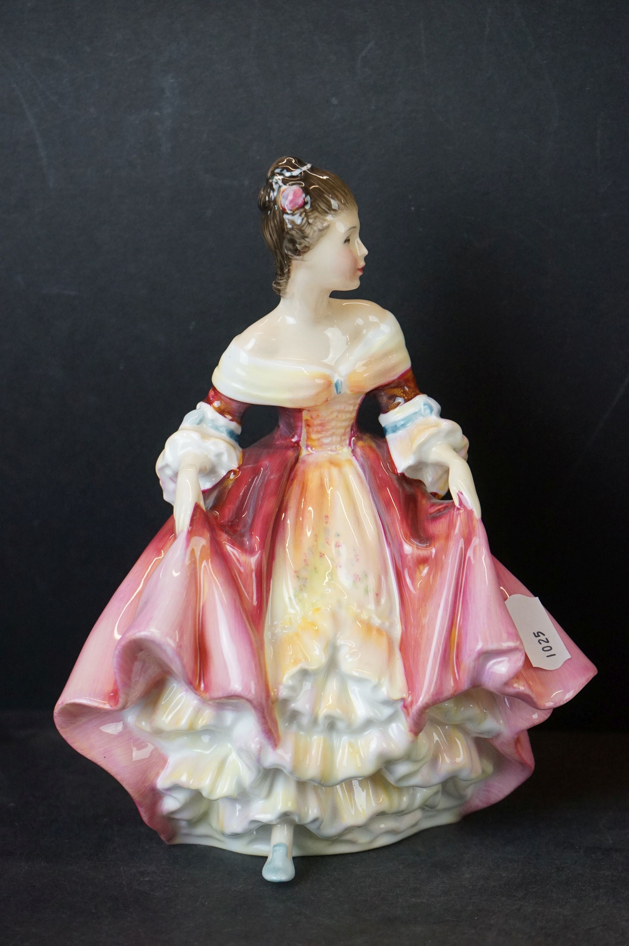 Seven Royal Doulton Figurines including Alexandra, Masque, Moll Flanders, Southern Bell, Primrose, - Bild 10 aus 11