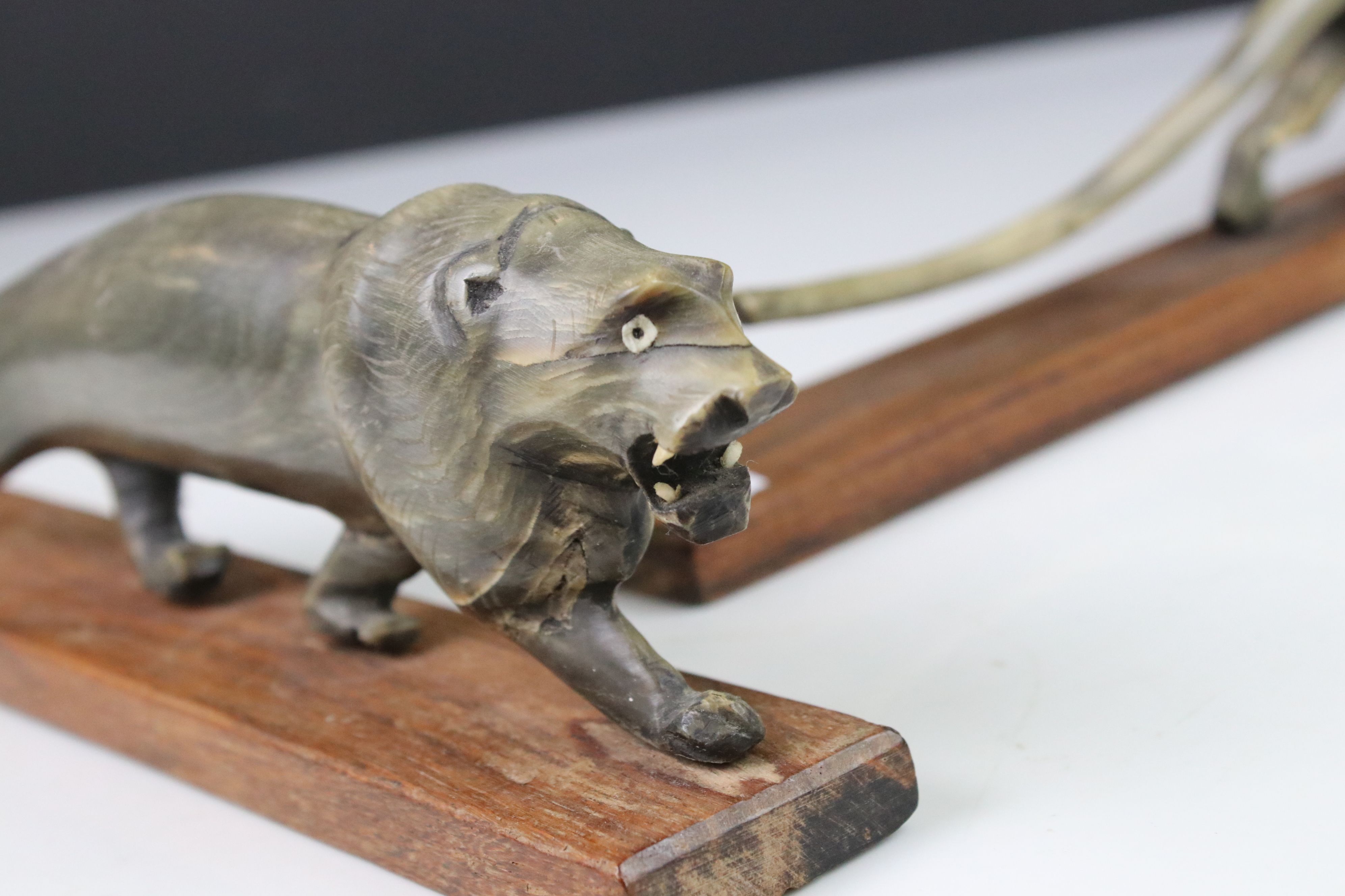 A pair of Art Deco carved horn tigers mounted to wooden bases. - Image 5 of 7