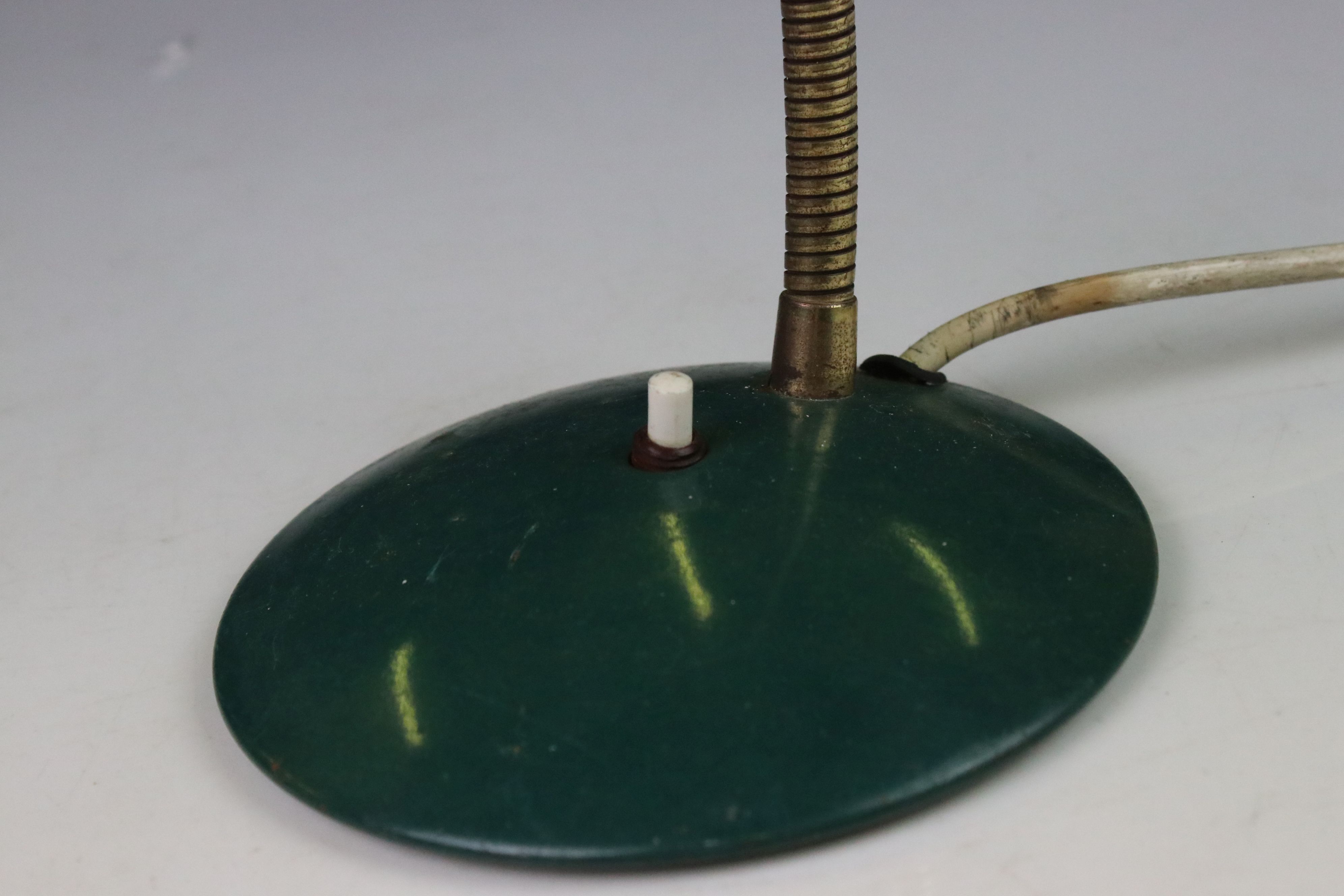 A mid century green adjustable table lamp. - Image 3 of 5