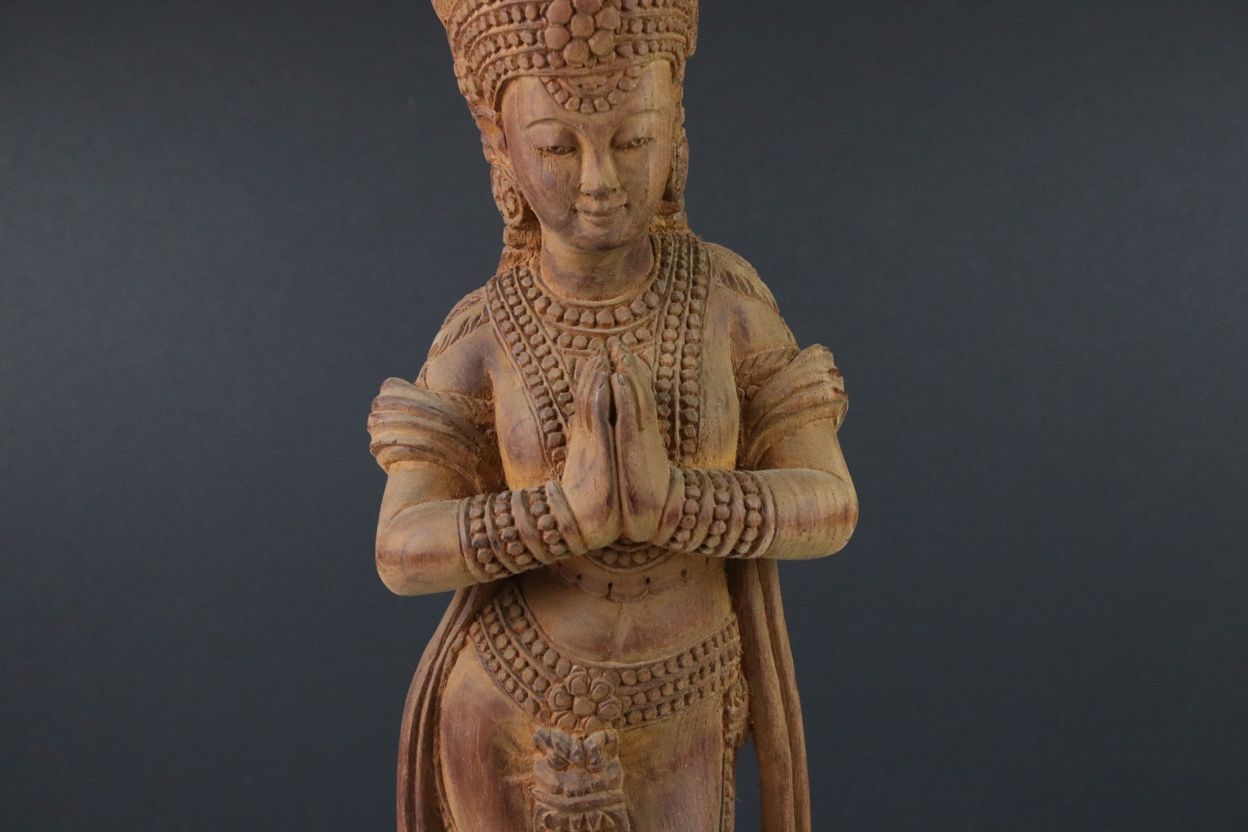 Burmese Wooden Carved Figure of a Royal Lady wearing a Crown, 51cms high - Image 3 of 5