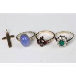 A collection of three ladies dress rings to include 9ct gold and silver examples.