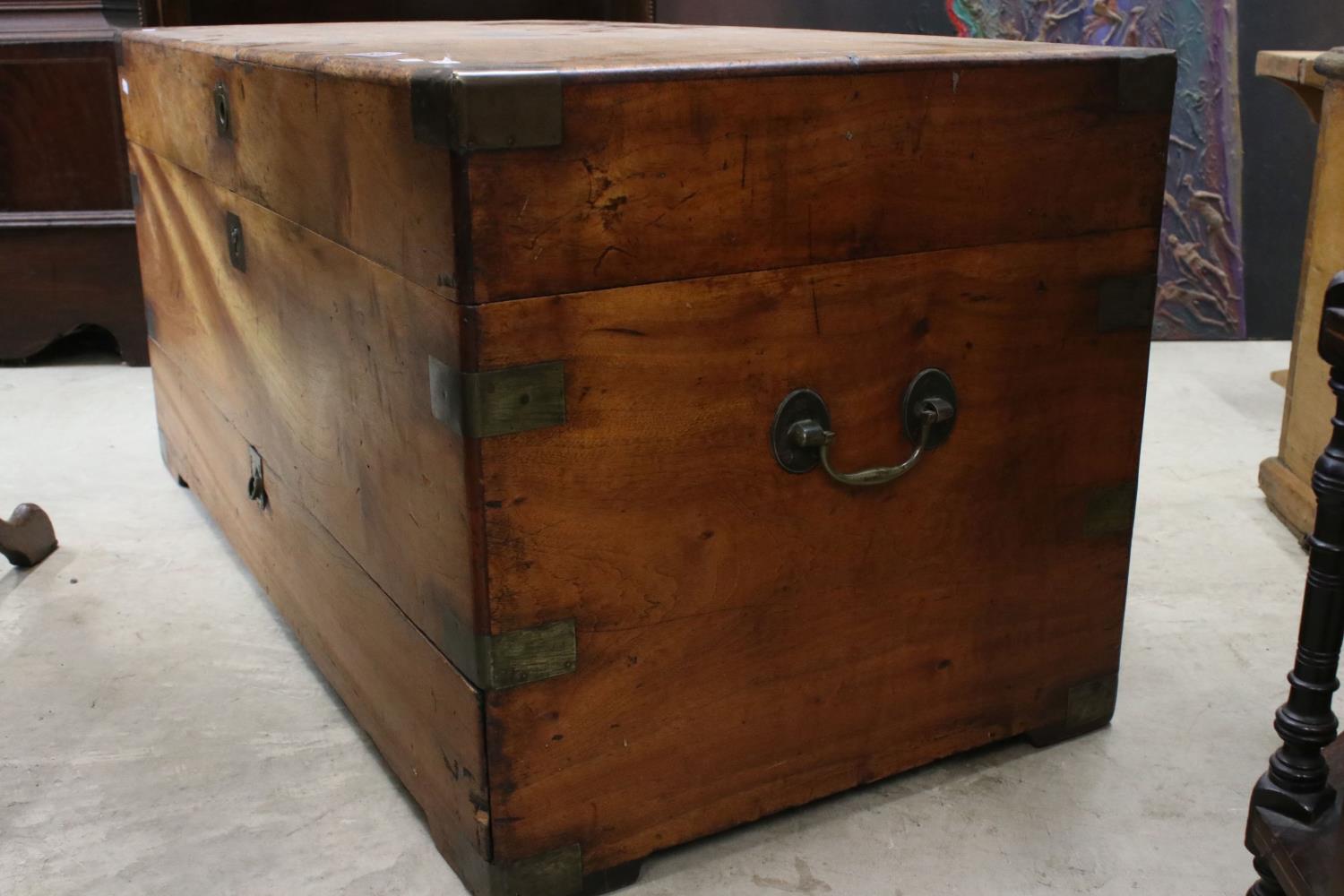 19th century Camphorwood and Brass Bound Blanket Chest with Brass Carrying Handles, 100cms long x - Image 4 of 4