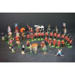 Around 48 contemporary metal figures, mainly Britains, to include Circus, Beefeaters, Guards etc, vg