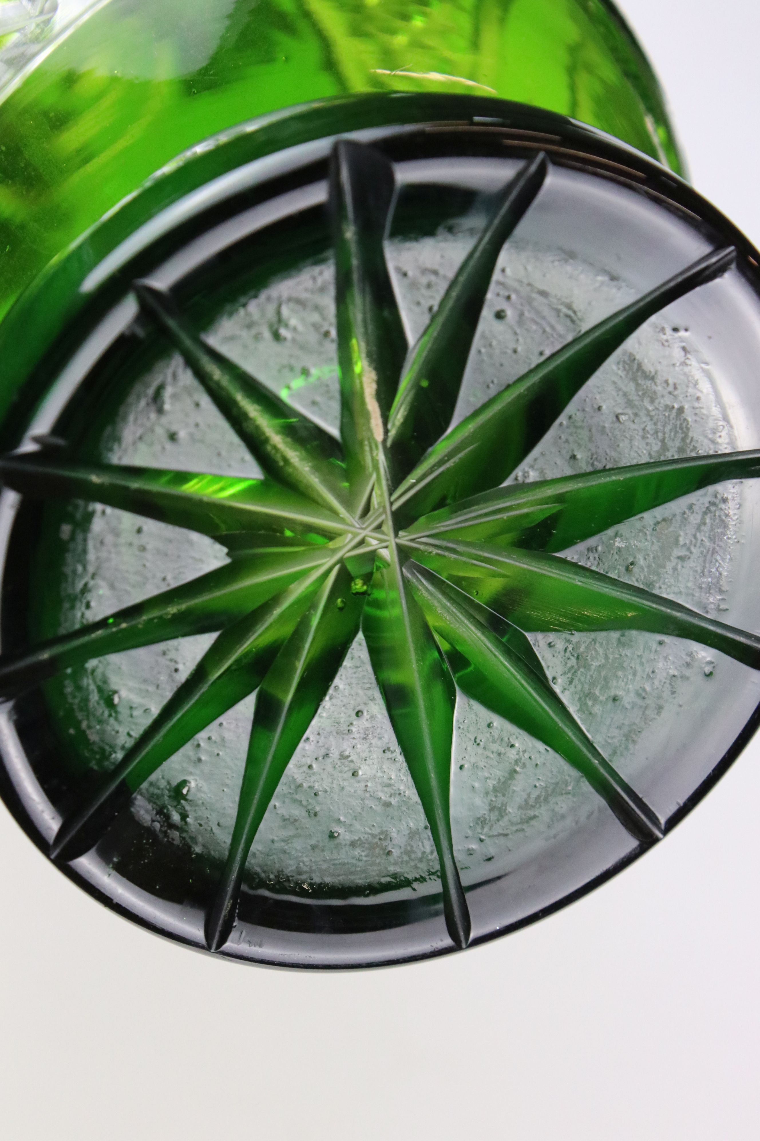 Bohemian Green Overlaid Cut Glass Carafe 35cm high together with a matching Stand / Dish (dish - Image 8 of 9