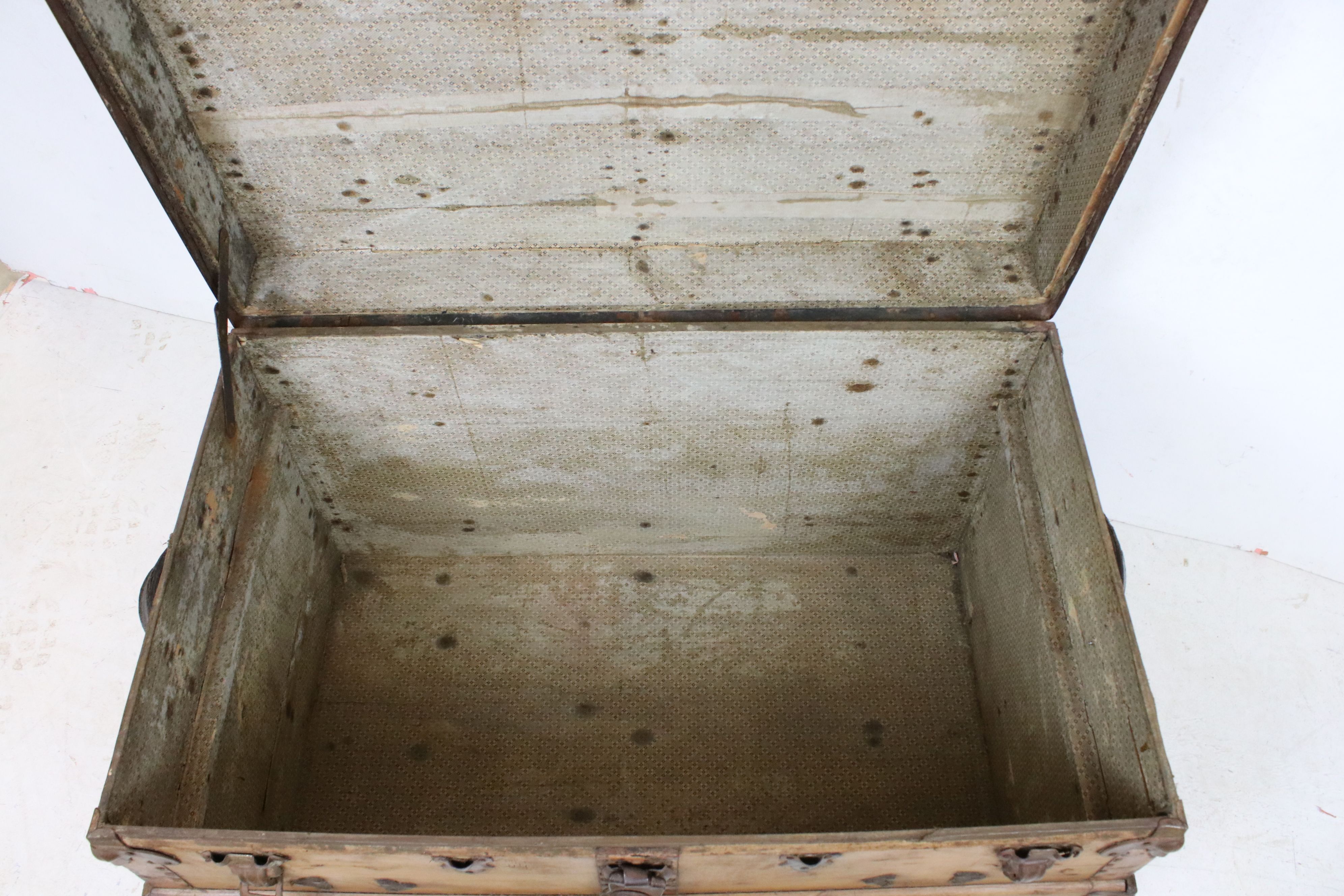 19th century Pine and Studded Travelling Trunk / Box with leather carrying handles, 87cm wide x 58cm - Image 3 of 7