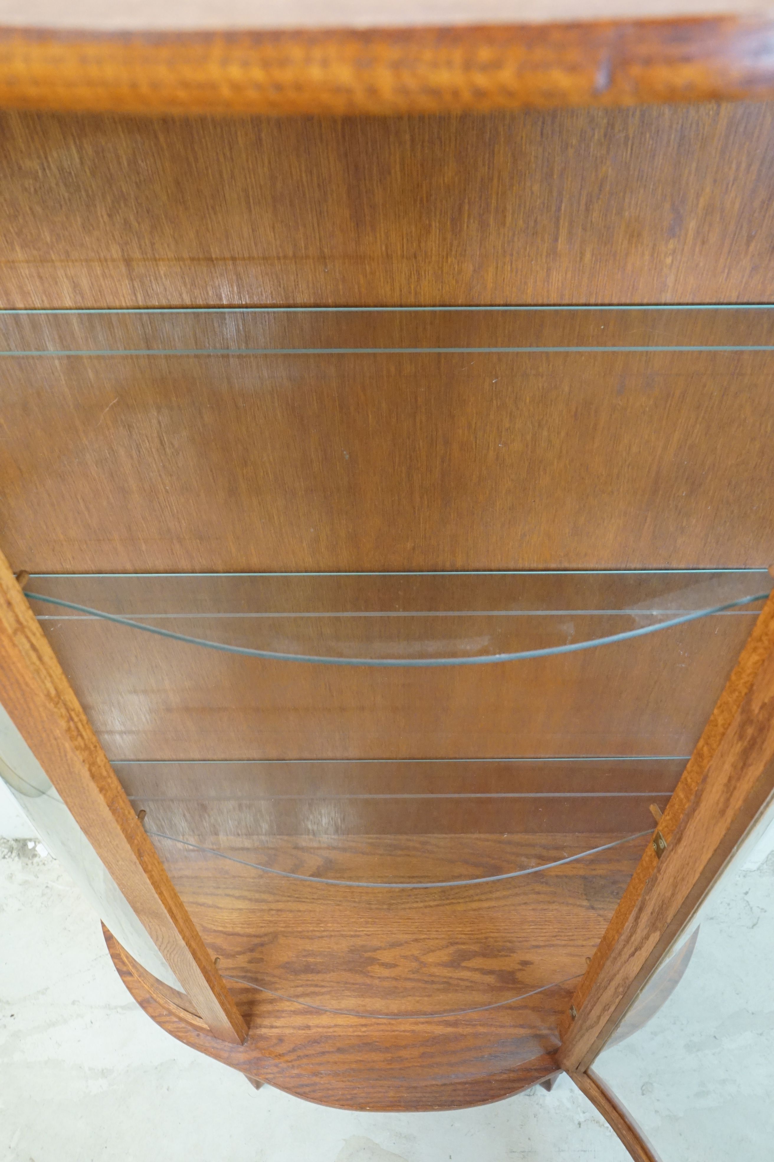 Early to Mid 20th century Oak Demi-lune Display Cabinet, the single door opening to three adjustable - Image 7 of 8