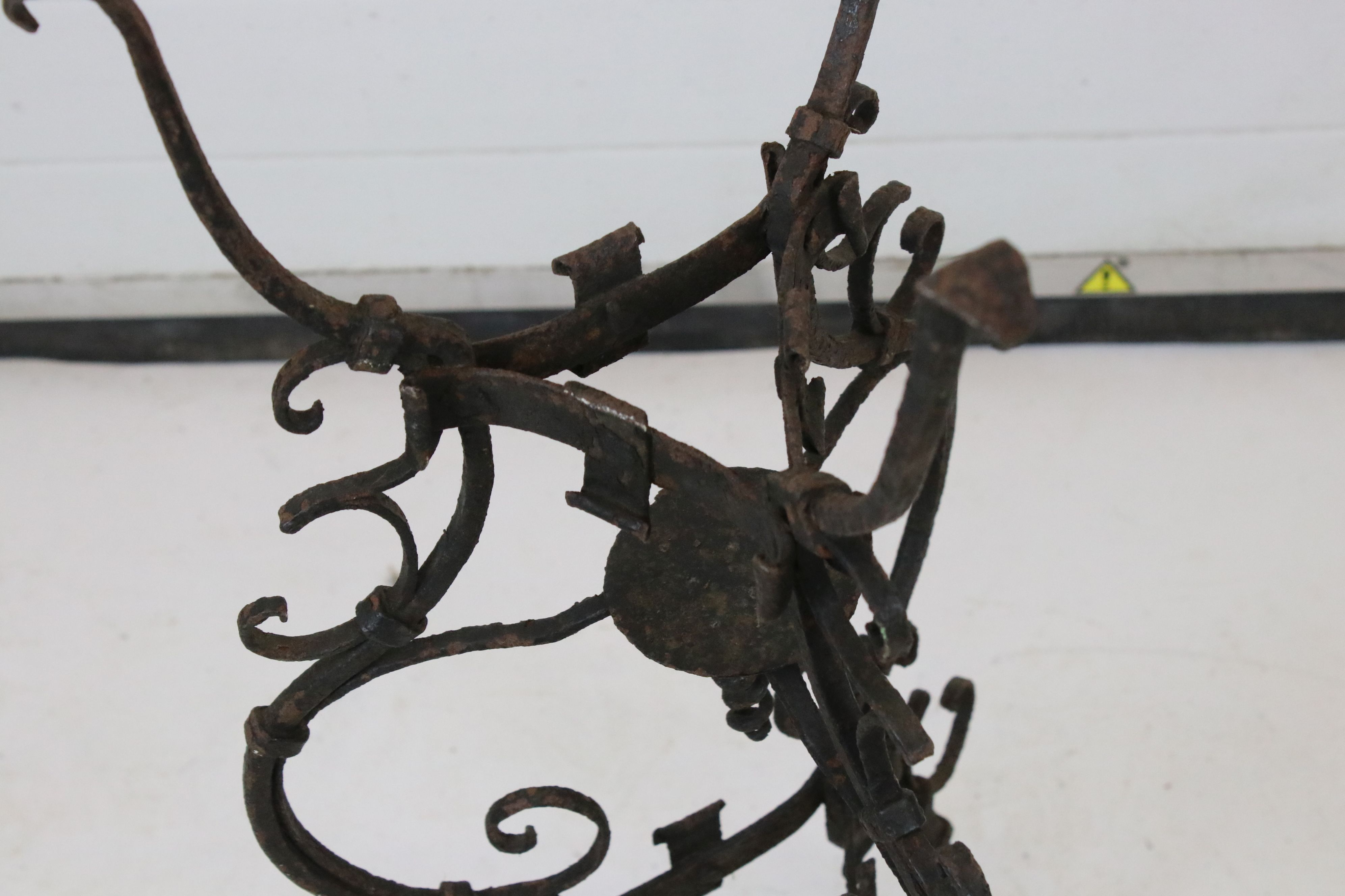 Early 19th century Ornate Wrought Iron Tripod Stand with a later Art Nouveau Copper Jardiniere - Image 6 of 6