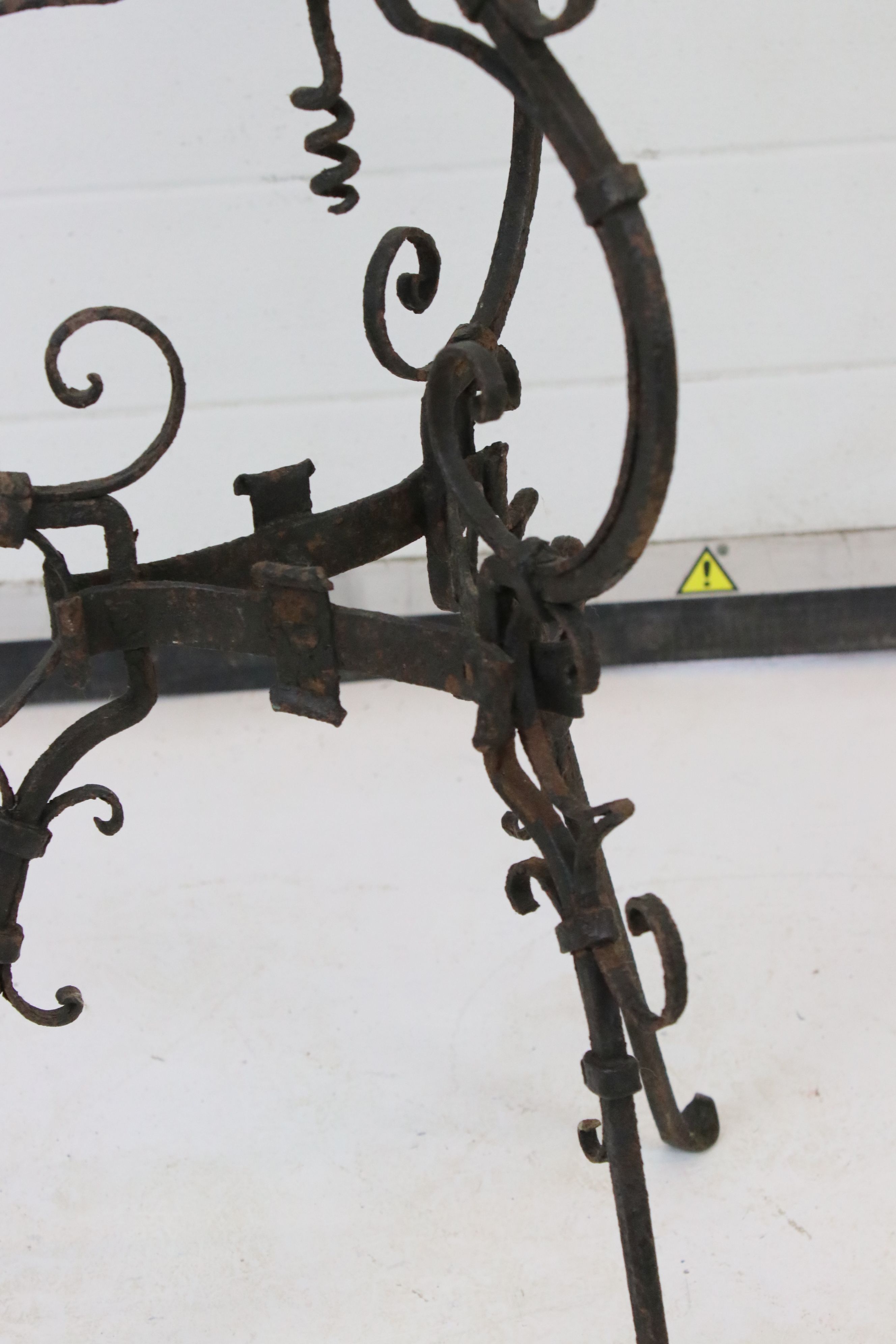 Early 19th century Ornate Wrought Iron Tripod Stand with a later Art Nouveau Copper Jardiniere - Image 4 of 6