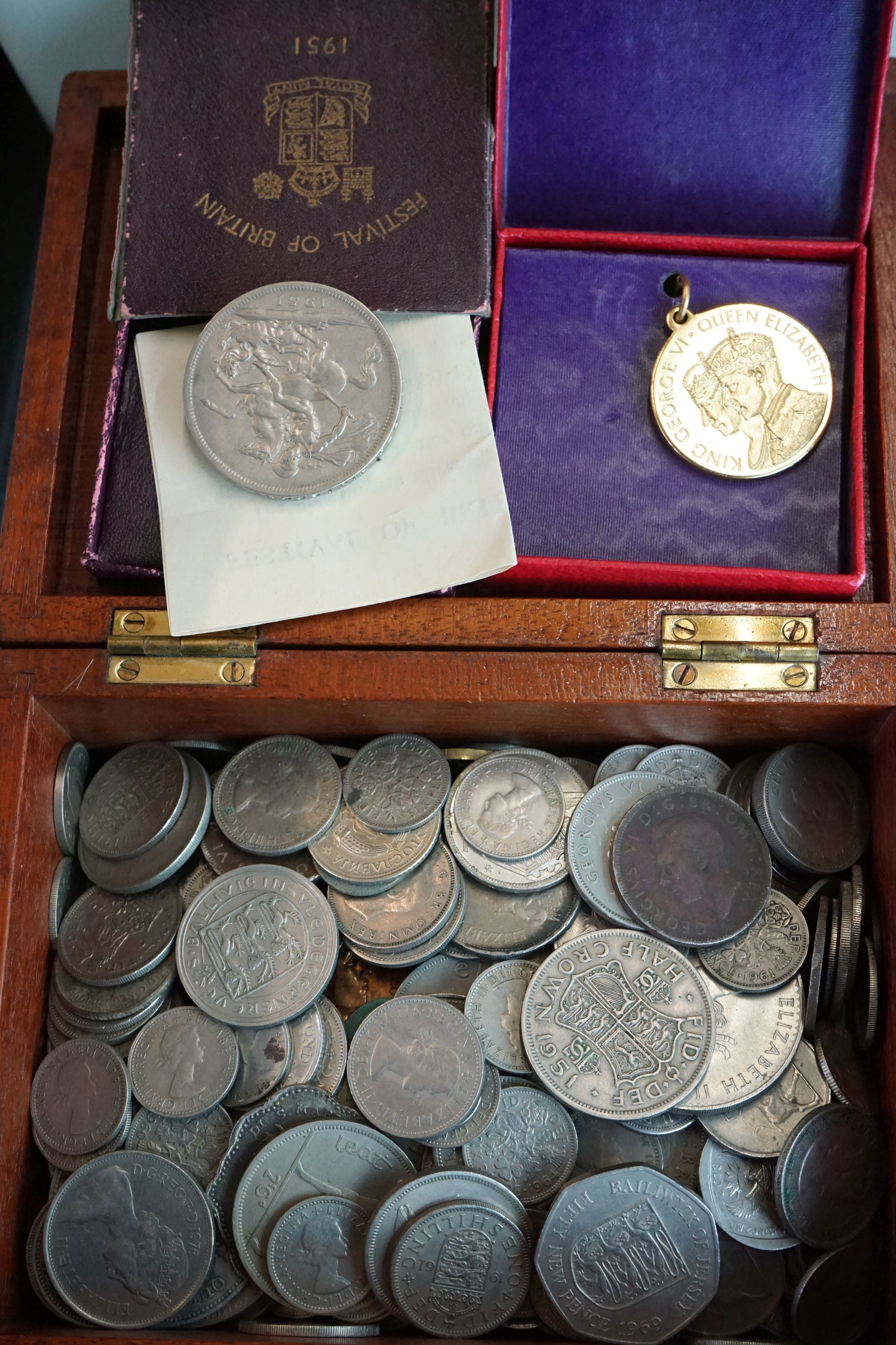 A large collection of mixed coins and banknotes to include British pre decimal and foreign examples. - Image 5 of 24