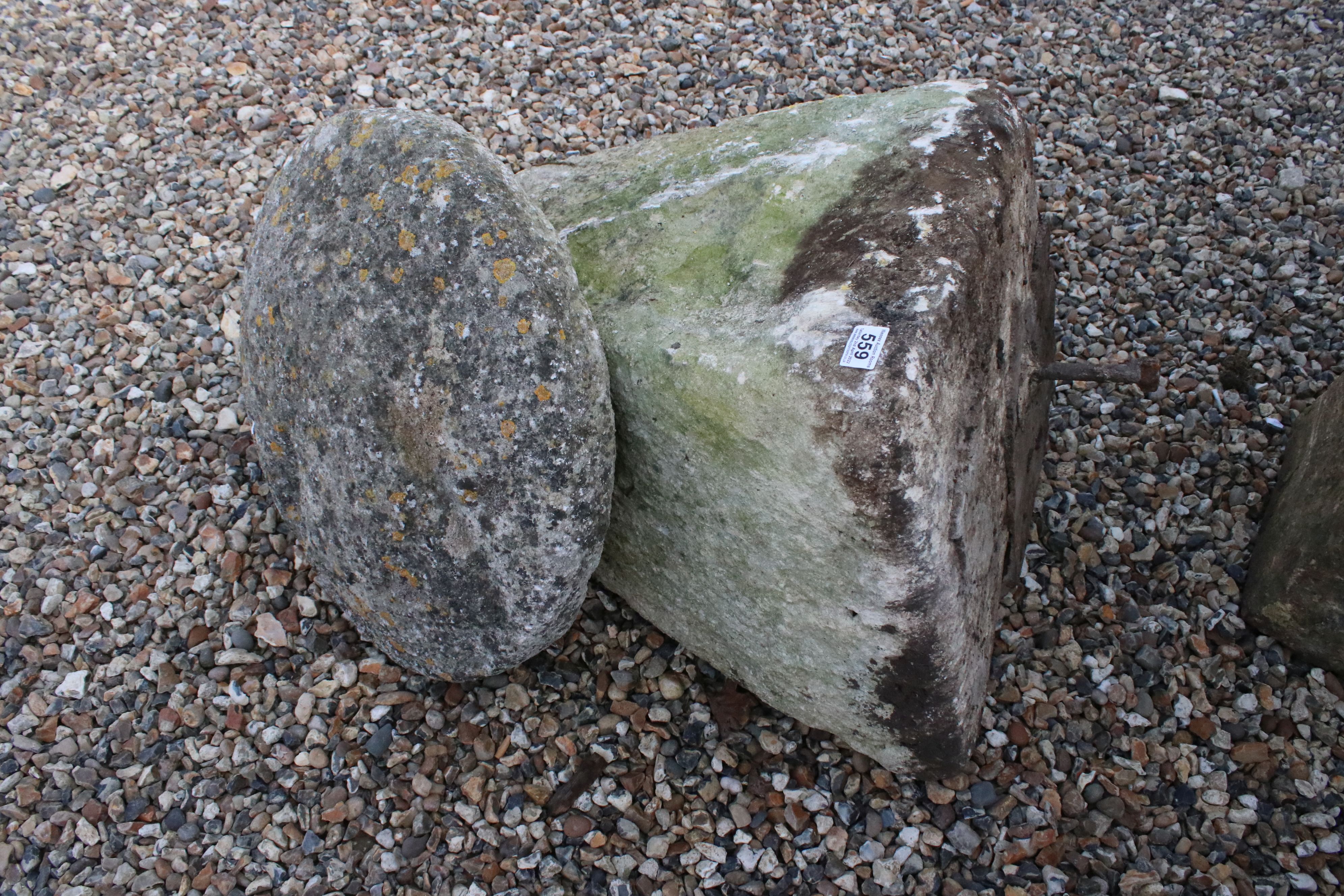 An antique two piece staddle stone, height is approx 77cm - Image 3 of 5