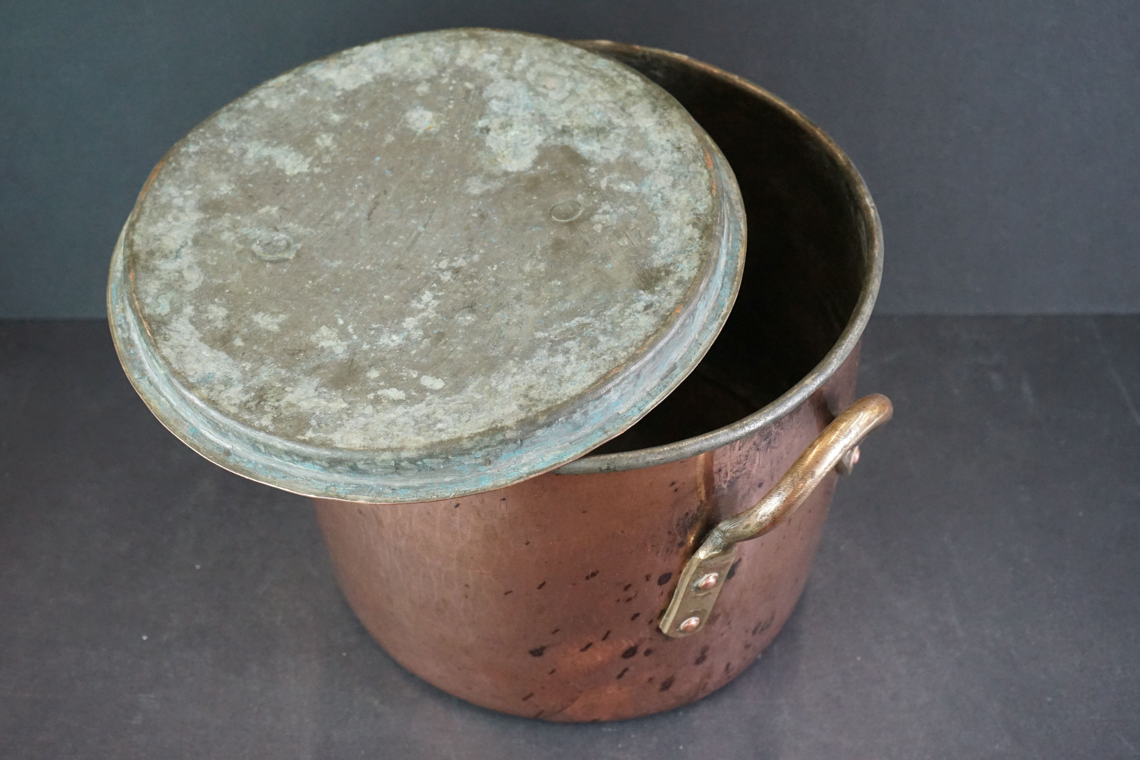 Victorian Copper Cooking Pot with Lid - Image 2 of 6
