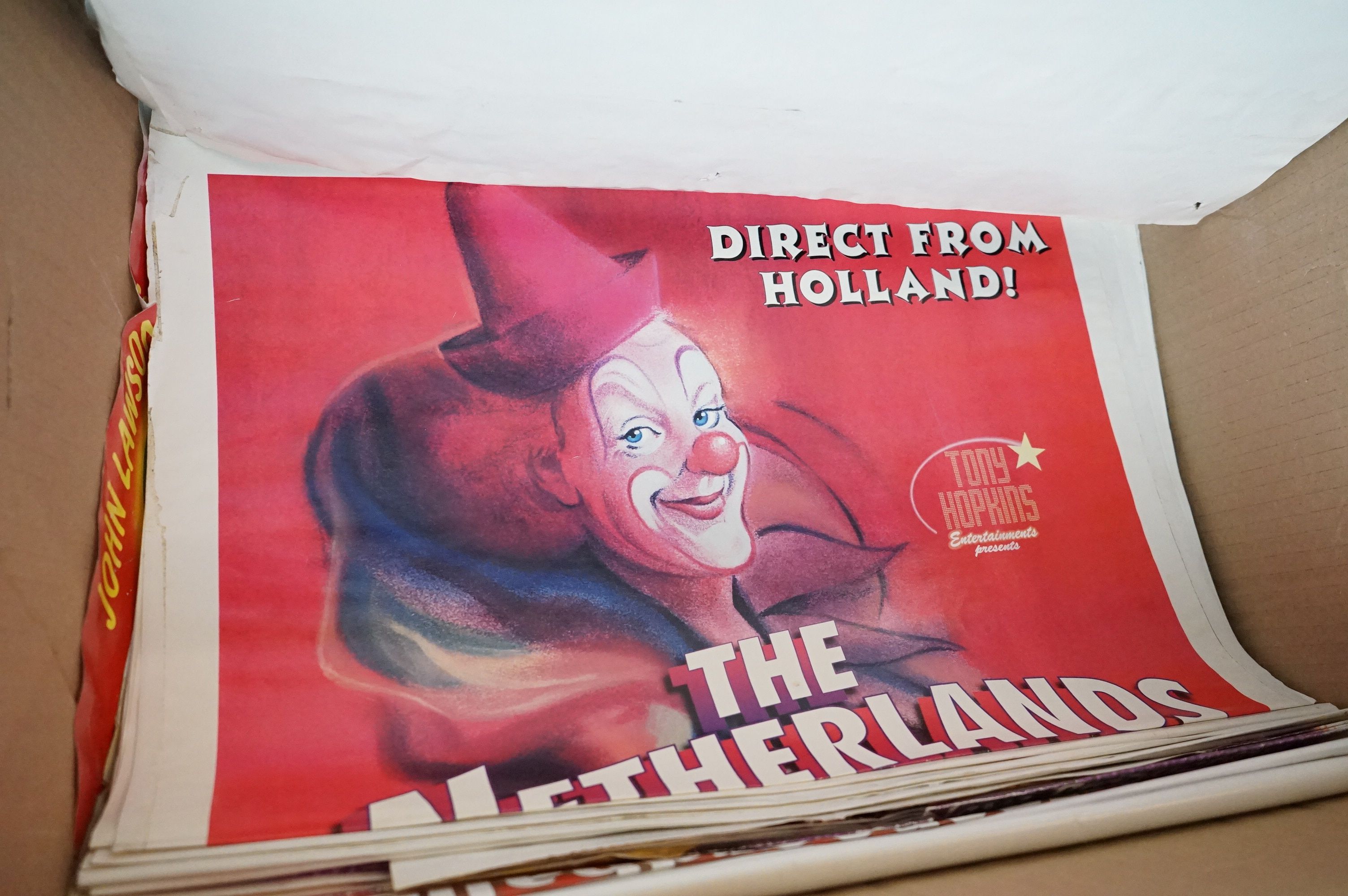 Large collection of mostly modern circus posters in used condition, many different circuses and - Image 4 of 4