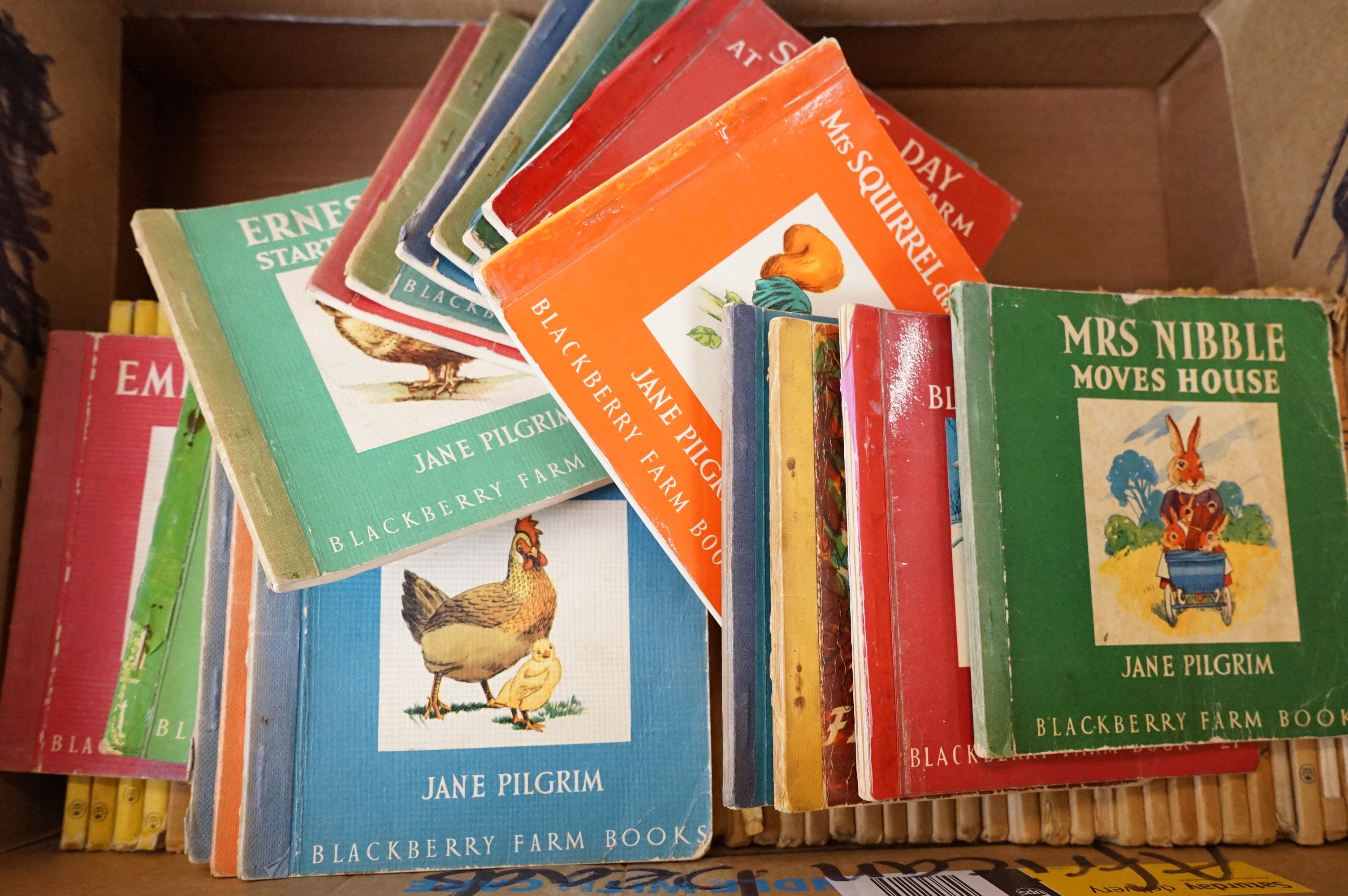 A collection of Ladybird books together with a quantity of children's annuals. - Image 8 of 9