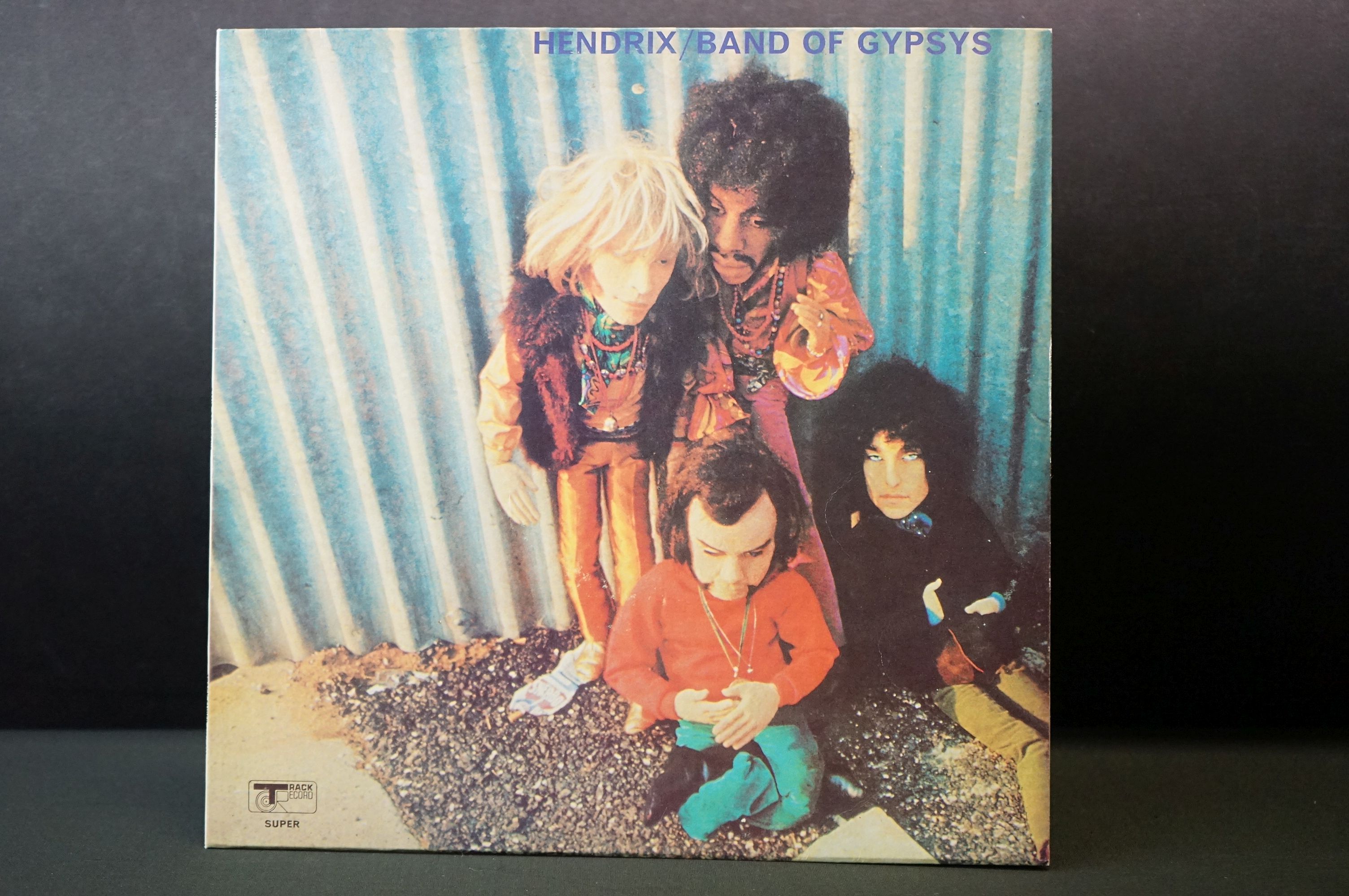 Vinyl - Jimi Hendrix Band Of Gypsys on Track 2406 002 'puppet' sleeve. Vg+
