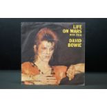 Vinyl & Autograph - David Bowie - Life On Mars, UK 1971 copy signed by David Bowie on picture