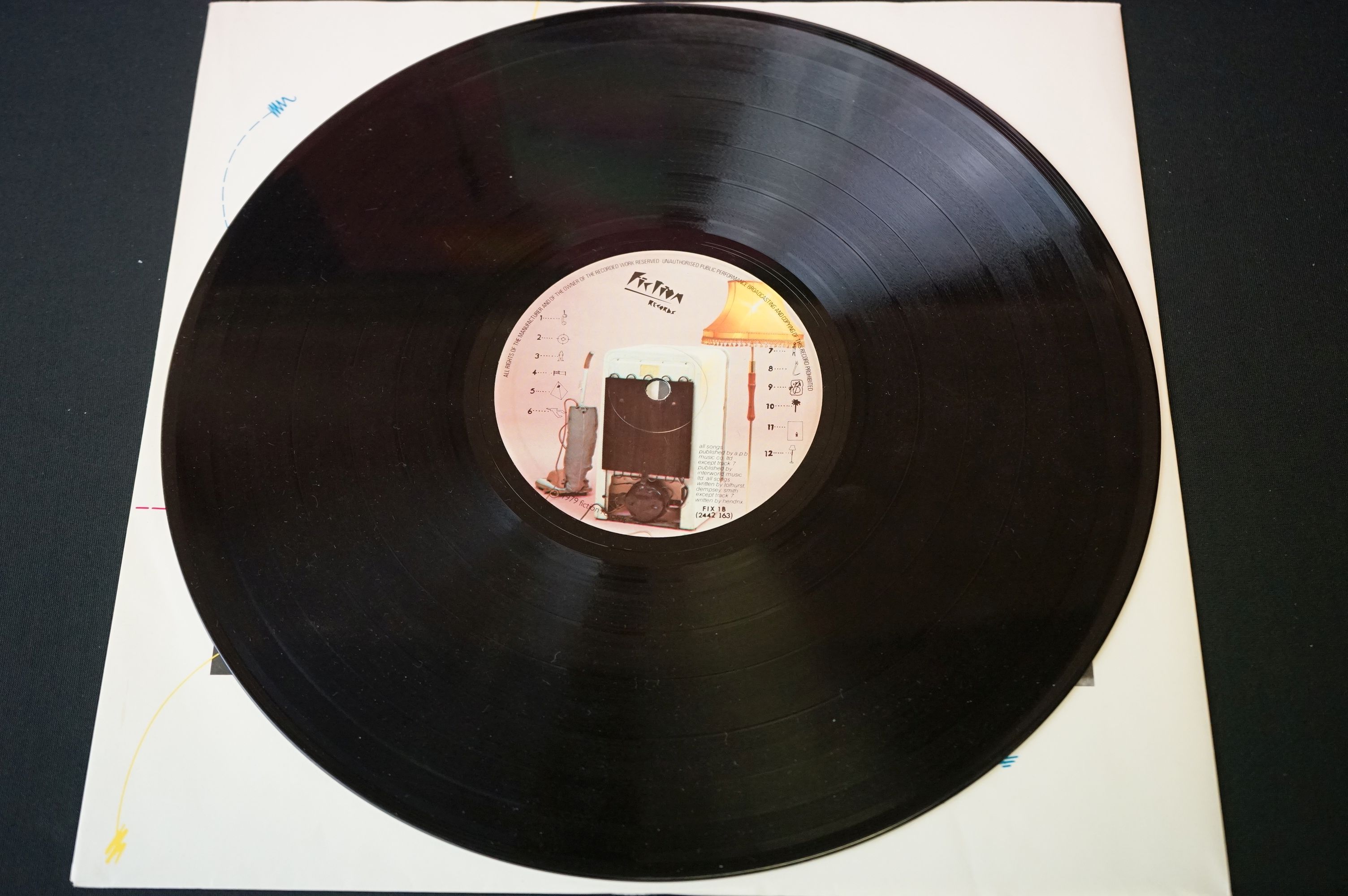 Vinyl - The Cure - 4 original UK albums to include: The Head On The Door (FIXH 11) VG+ / EX (with - Image 6 of 14