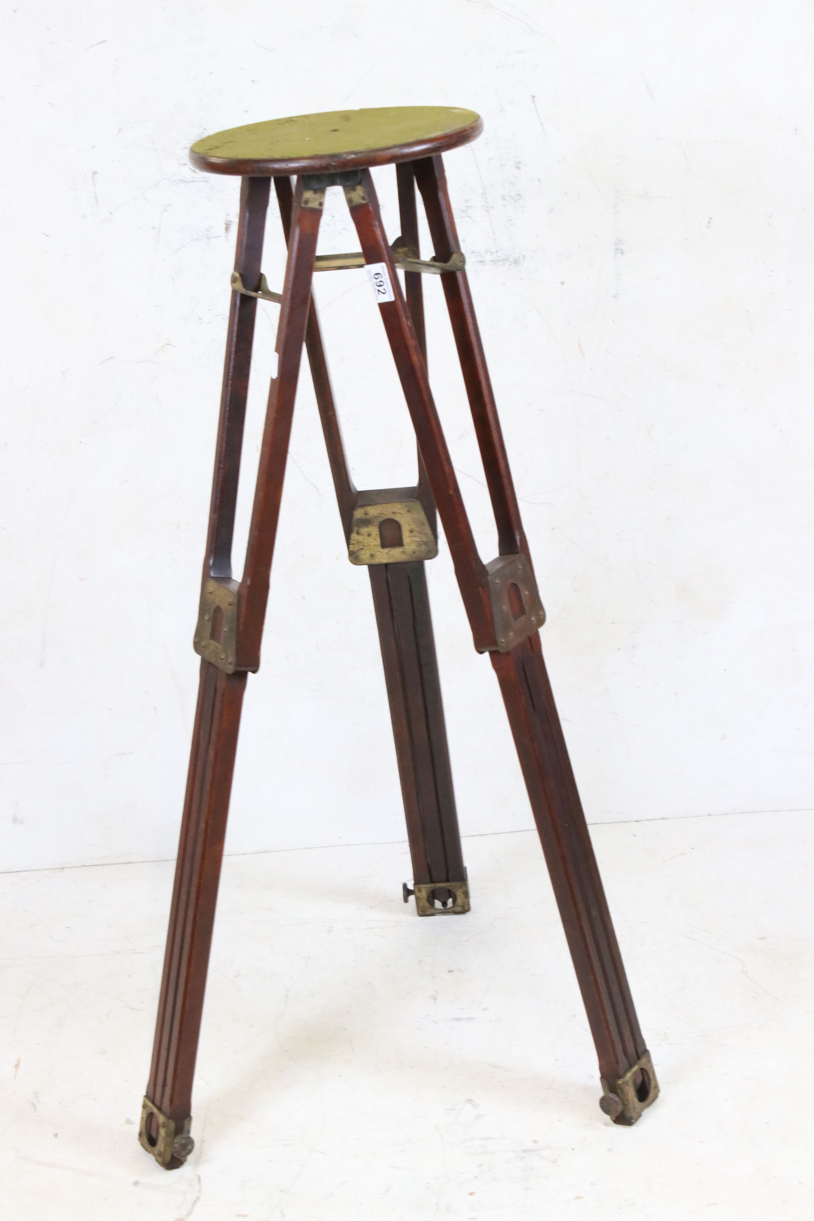 Early 20th century Folmer & Schwing Division for Eastman Kodak of New York Wooden Telescopic