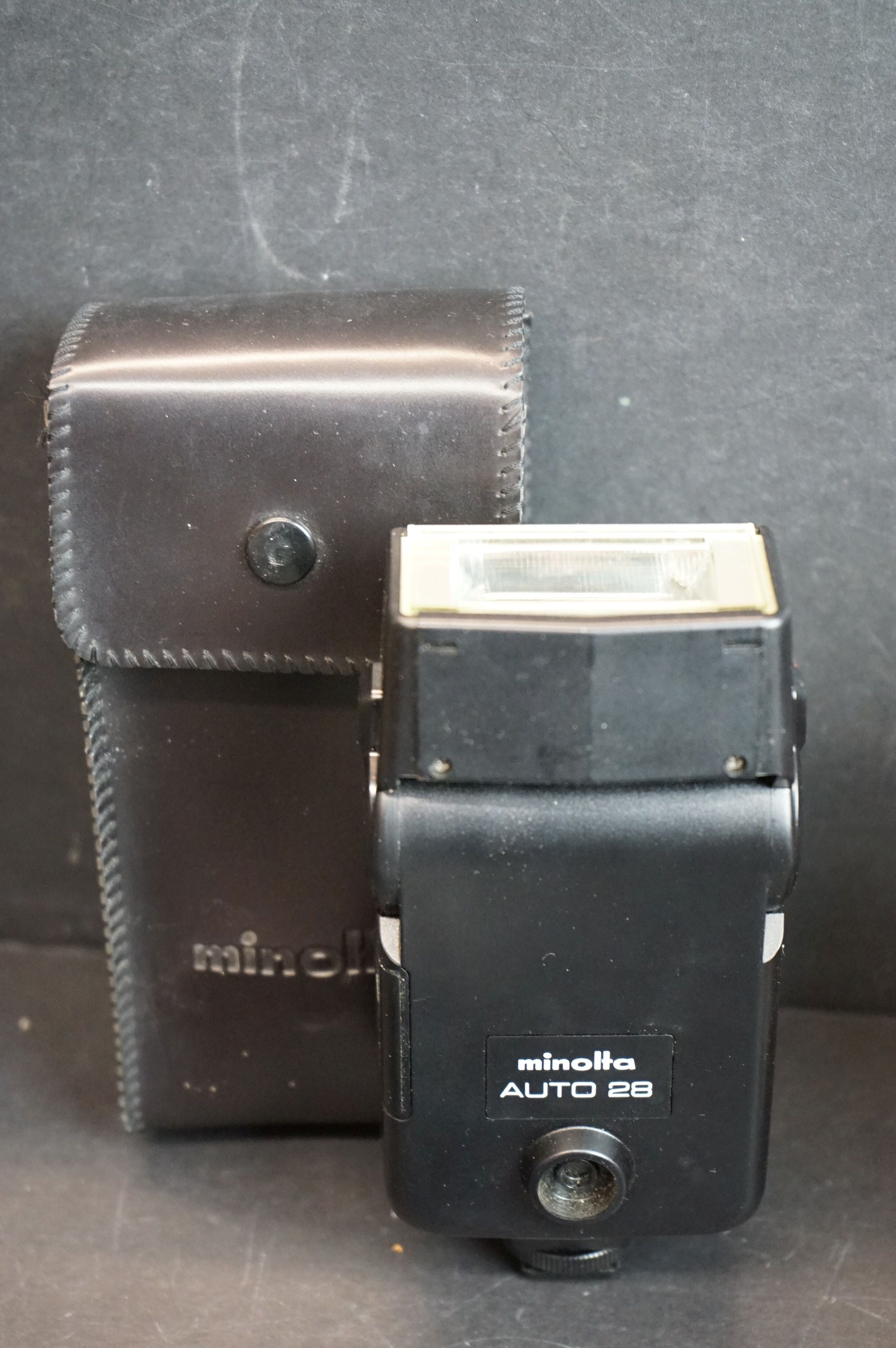 A small group of photographic equipment to include a Minolta SRT201 35mm SLR Camera. - Image 4 of 6