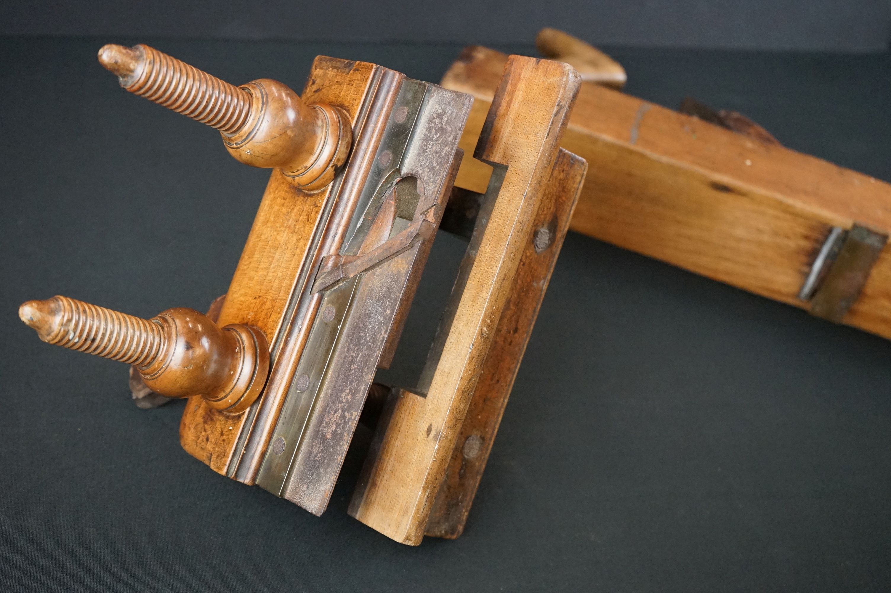 Late 19th century Wooden Sash Fillister Plane by Varville and Sons of York together with a 16" Beech - Image 6 of 6