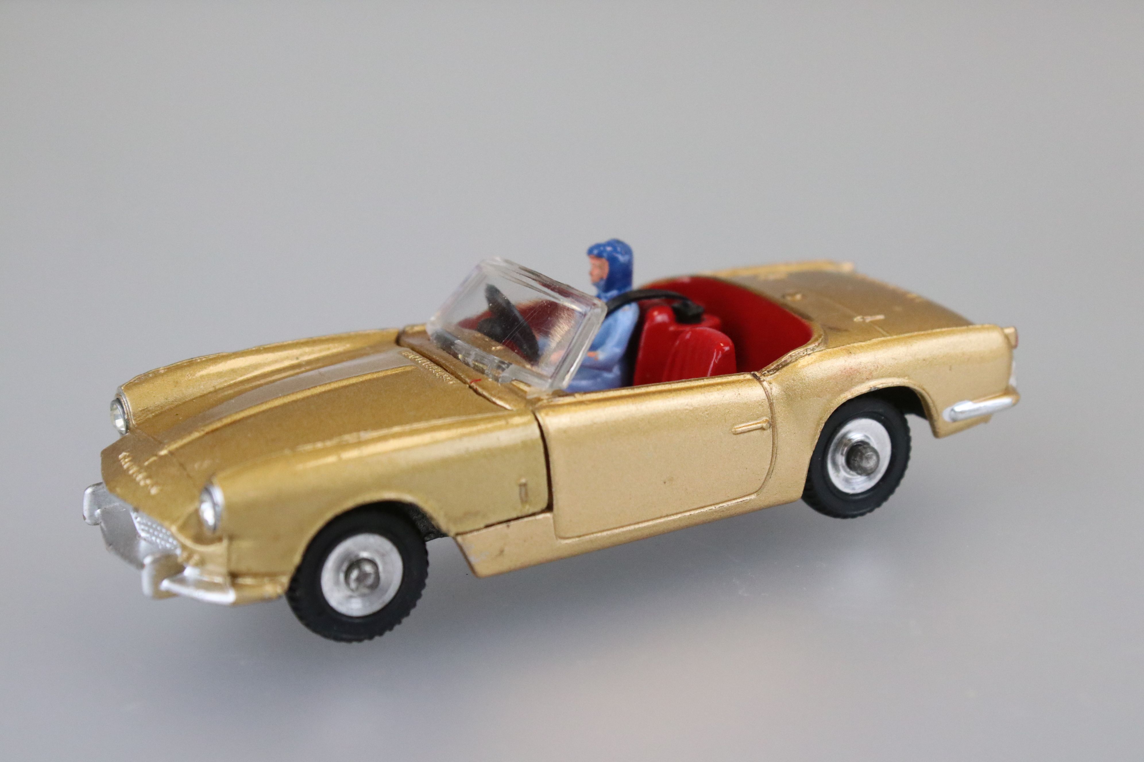 Two boxed Dinky diecast models to include 114 Triumph Spitfire in gold, with driver and 120 Jaguar E - Image 2 of 13
