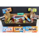 Around 23 boxed / cased HO gauge items of rolling stock to include Liliput, Roco, Marklin, Piko etc,