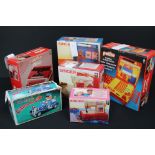 Six boxed toys to include 3 x Singer childrens sewing machines, 2 x Petite (850 Typewriter &