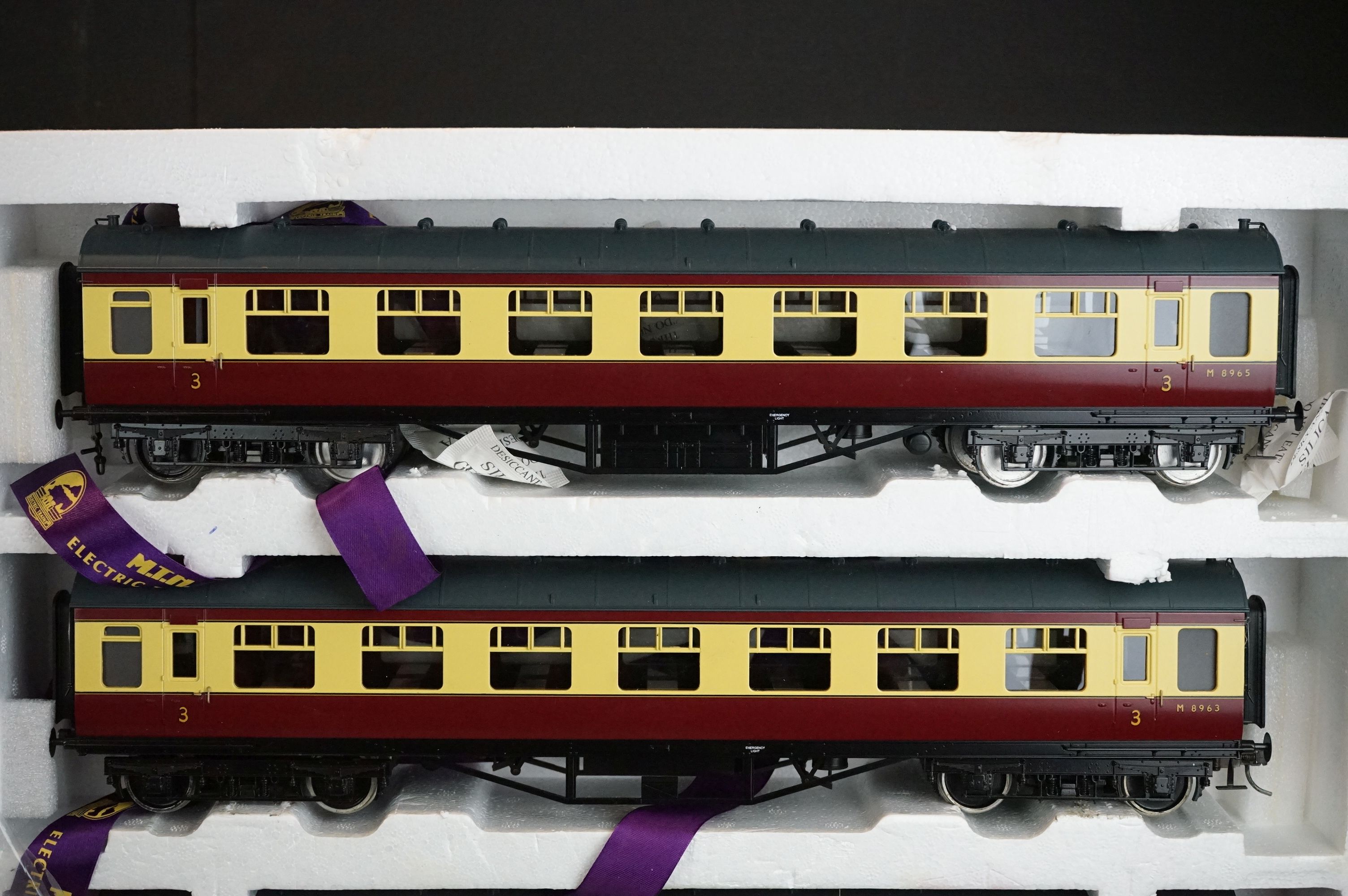 Boxed MTH Electric Trains O gauge 22-60030 4 Car LMS Standard Passenger Set Crimson & Cream 4 Coach, - Image 2 of 4