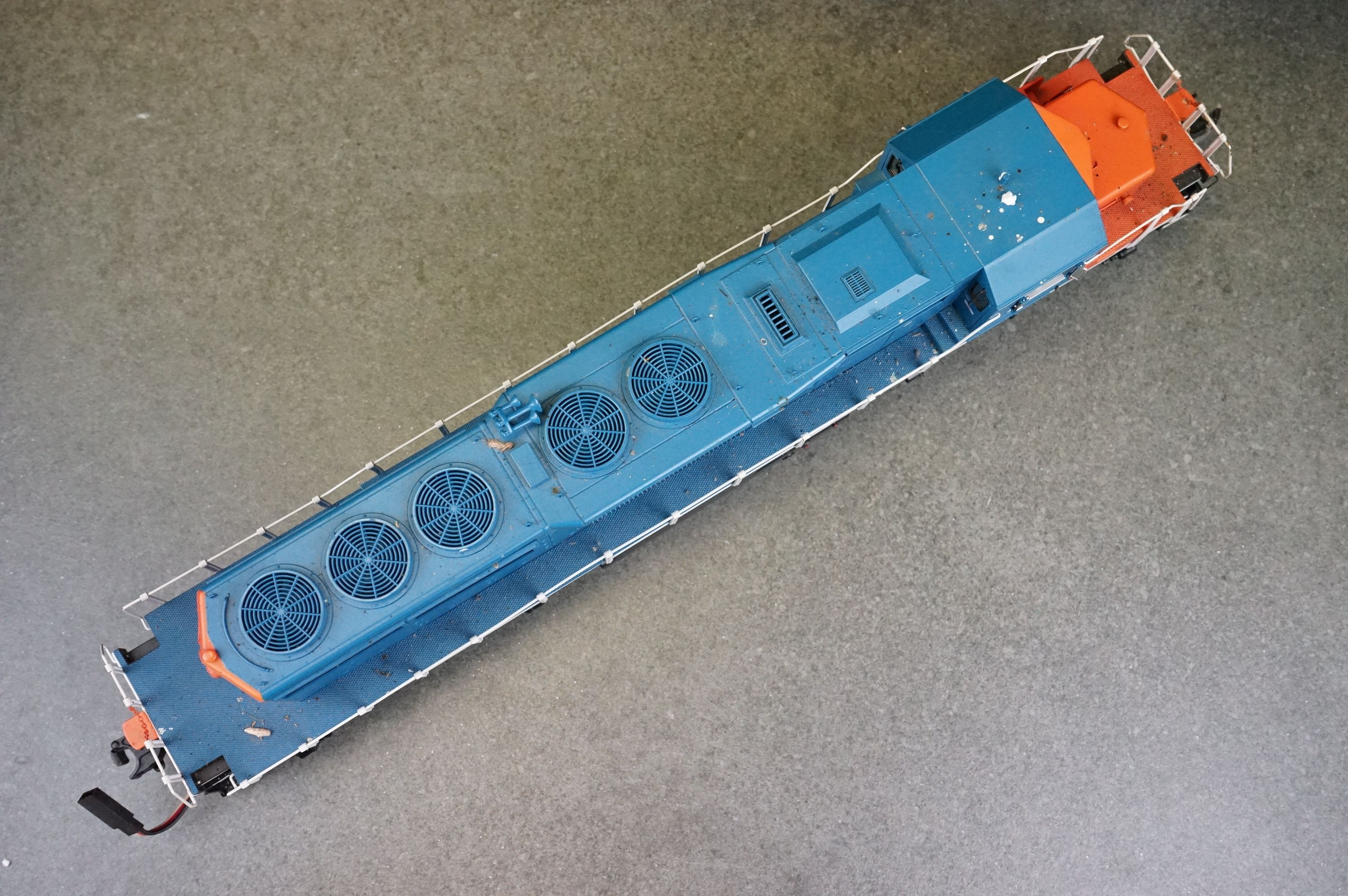 Boxed MTH Electric Trains O gauge 20-20024-3 SD40-2 Diesel Engine Grand Trunk Western (#5937) - Image 5 of 7