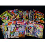Comics - Collection of 44 comics to include DC, Marvel etc featuring Aquaman (18 & 19), JLA (33 &