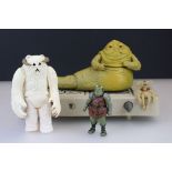 Star Wars - Group of figures to include Jabba the Hutt, Salacious Crumb with incomplete dungeon,