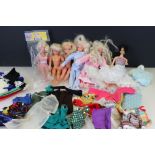 Six fashion dolls to include a Sindy doll marked 033055X to back of head, 2 x Mattel Barbie heads on