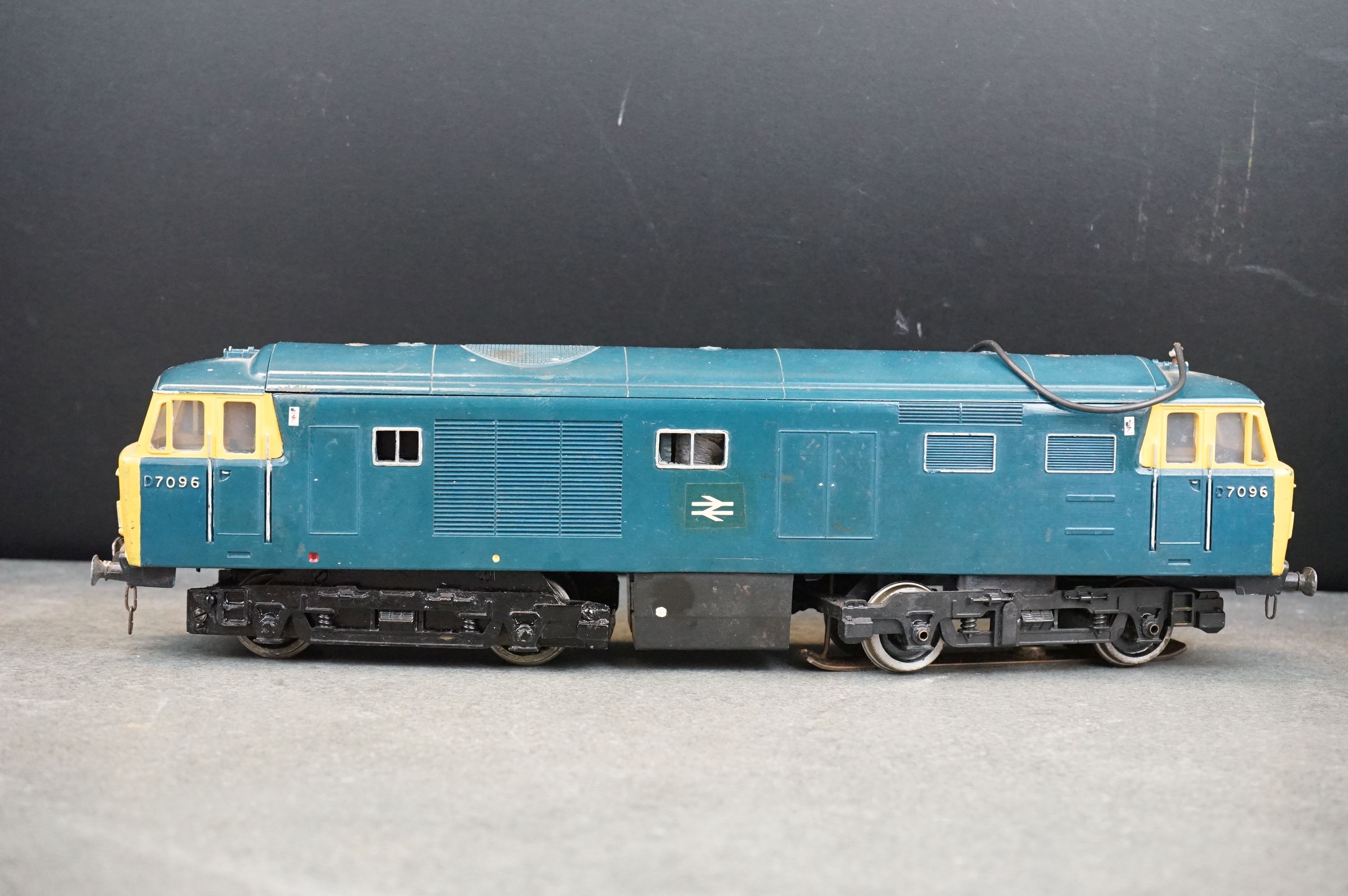 Kit built O gauge D7096 BR Diesel locomotive, plastic & metal, unmarked, made in England, showing - Image 2 of 6