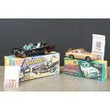 Boxed Corgi 267 Batmobile diecast model with Batman & Robin figures and 4 missiles on plastic,