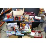 Quantity of mixed toys to include boxed Star Wars RC Inflatable, boxed Potato Heads, comic and toy