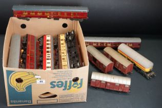 15 Lima O gauge items of rolling stock to include Butan Gas Tanker, coaches and vans