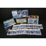 Around 25 carded / boxed diecast & plastic model planes to include Corgi Aviation Archive AA32802 DH