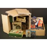 28 Boxed metal figures & sets to include 7 x Britains (00287, 00285, 17141, 17253, 17008, 17011 &