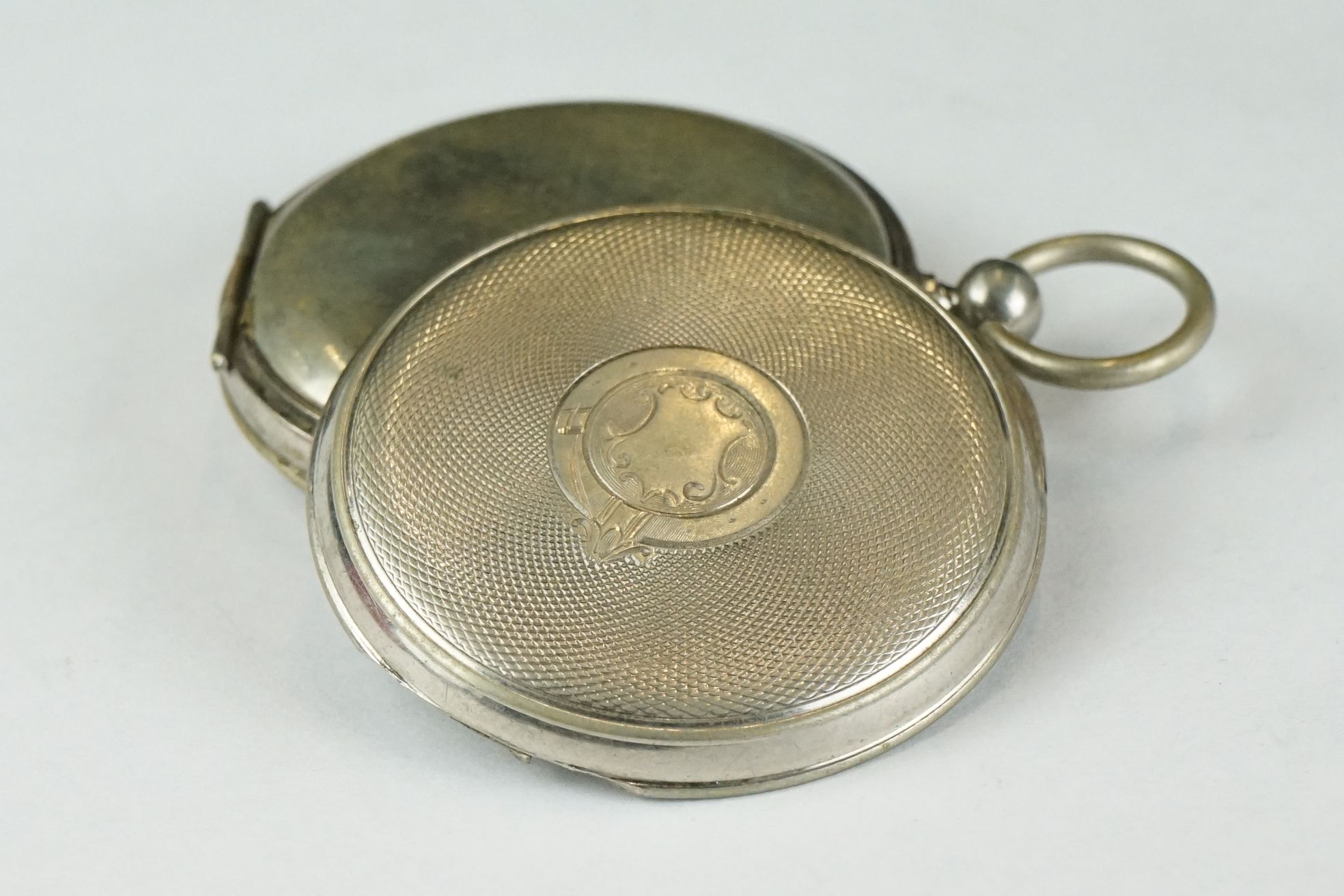 A vintage gents pocket watch with sub second dial. - Image 3 of 5