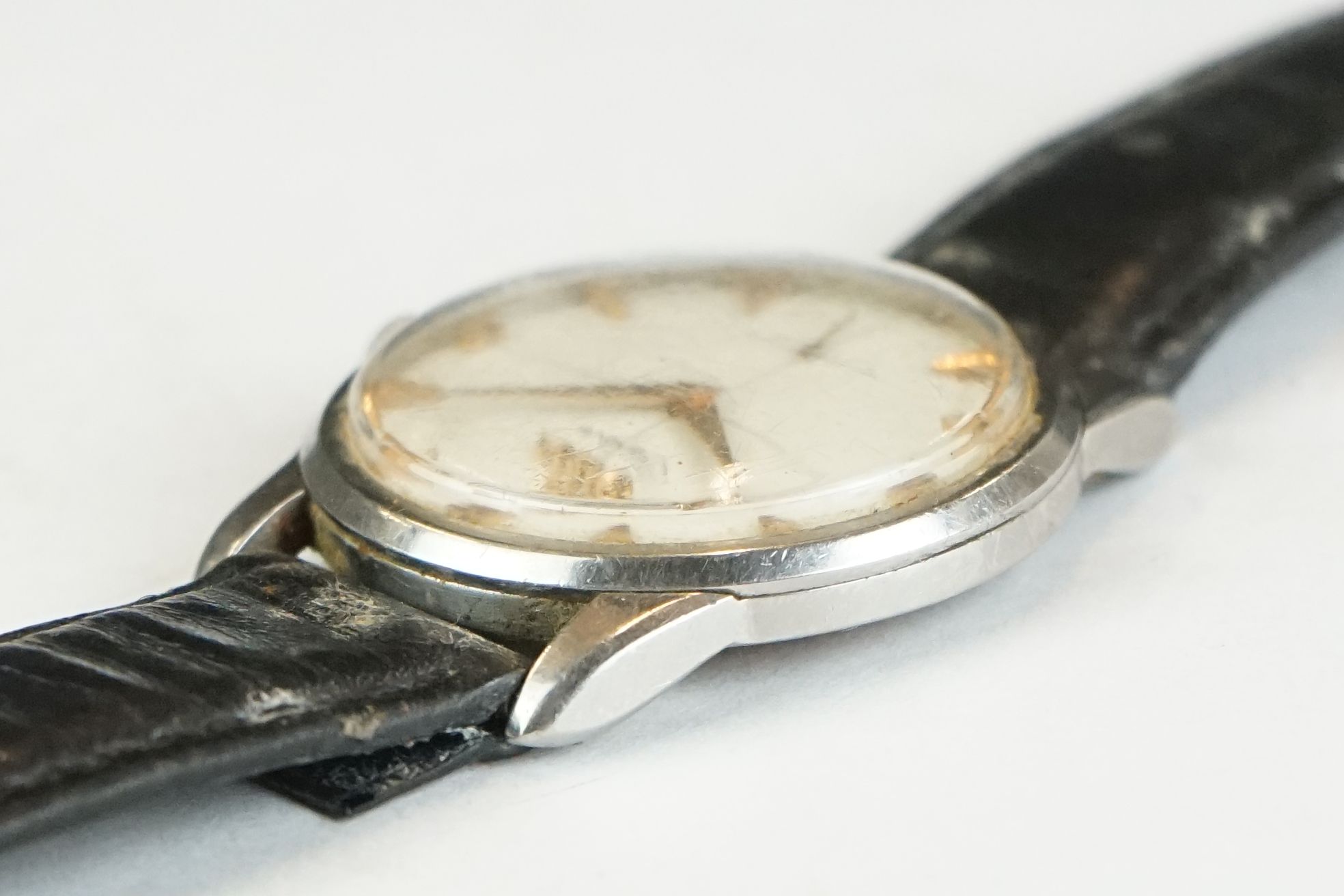 A vintage Gents Omega Geneve wristwatch together with a Longines movement. - Image 6 of 12