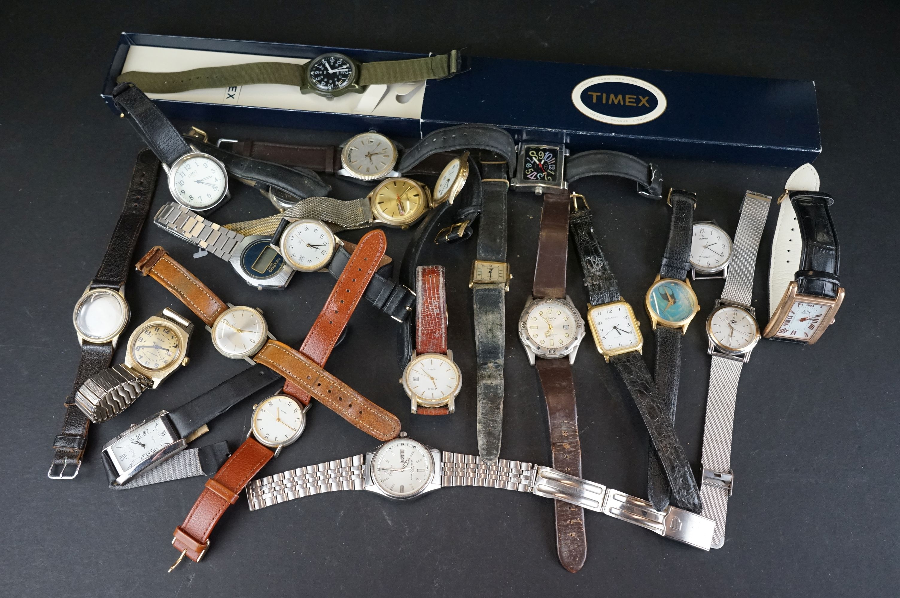 Collection of gentlemen's watches to include vintage Swiss and LCD examples