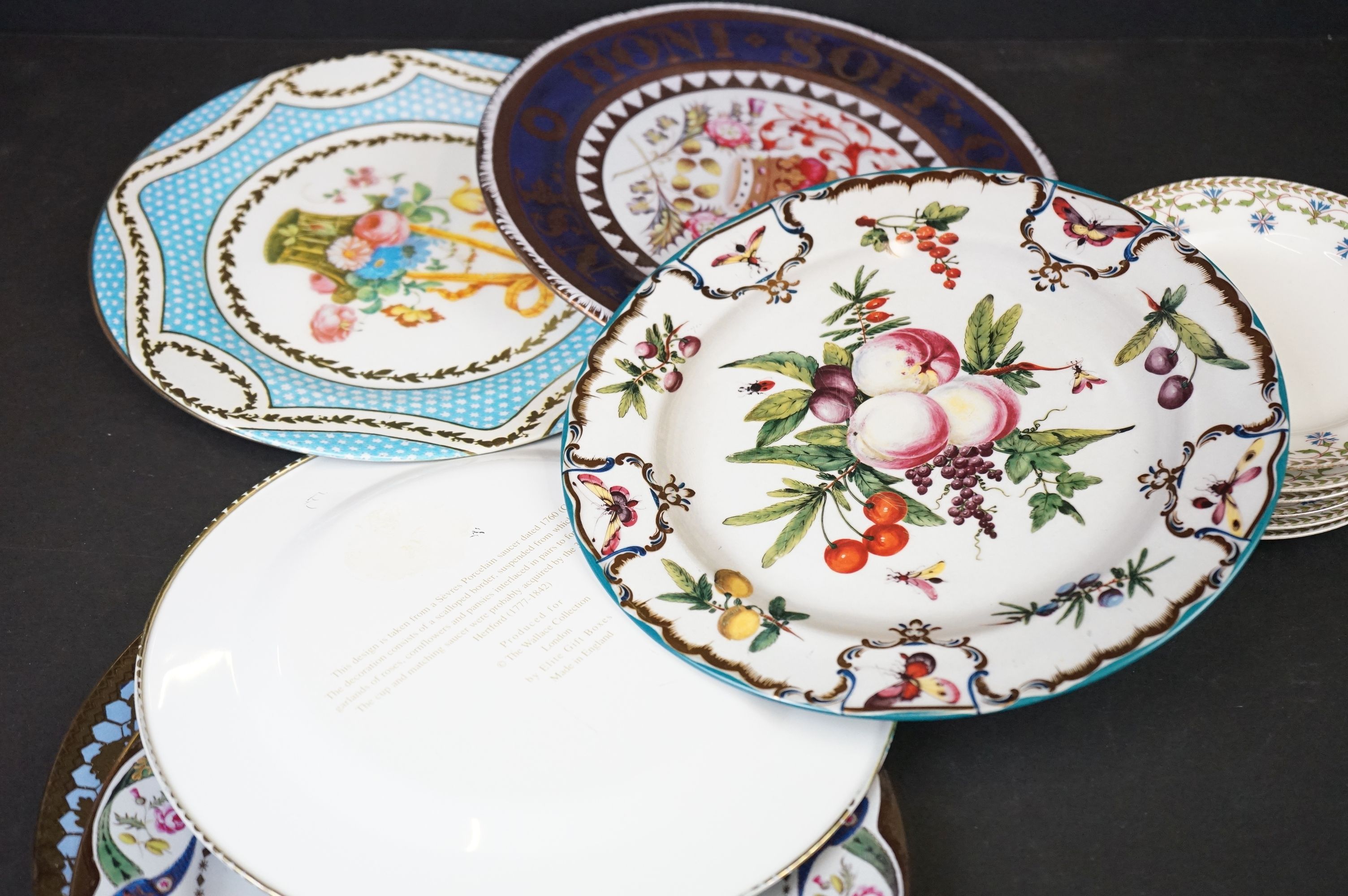 Mixed ceramics and glass to include Royal Worcester (Viceroy cake plate, Evesham oval serving dish - Bild 13 aus 13