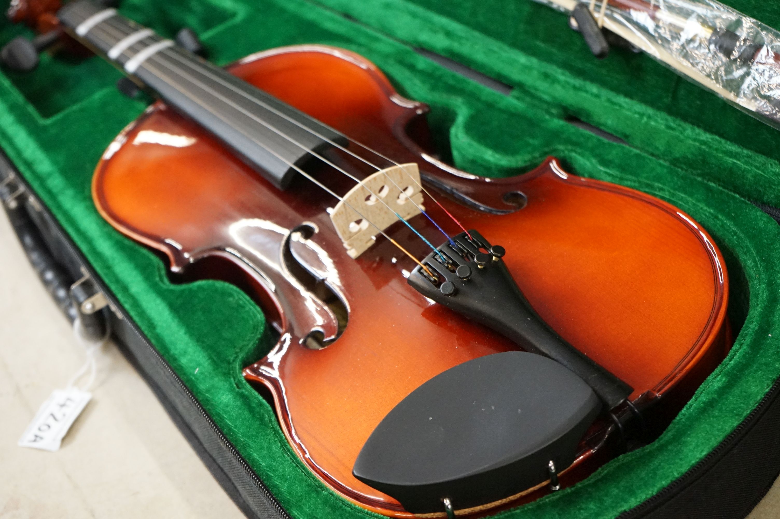 Cased ' Antoni Debut ' Violin and Bow with chin rest - Image 10 of 11