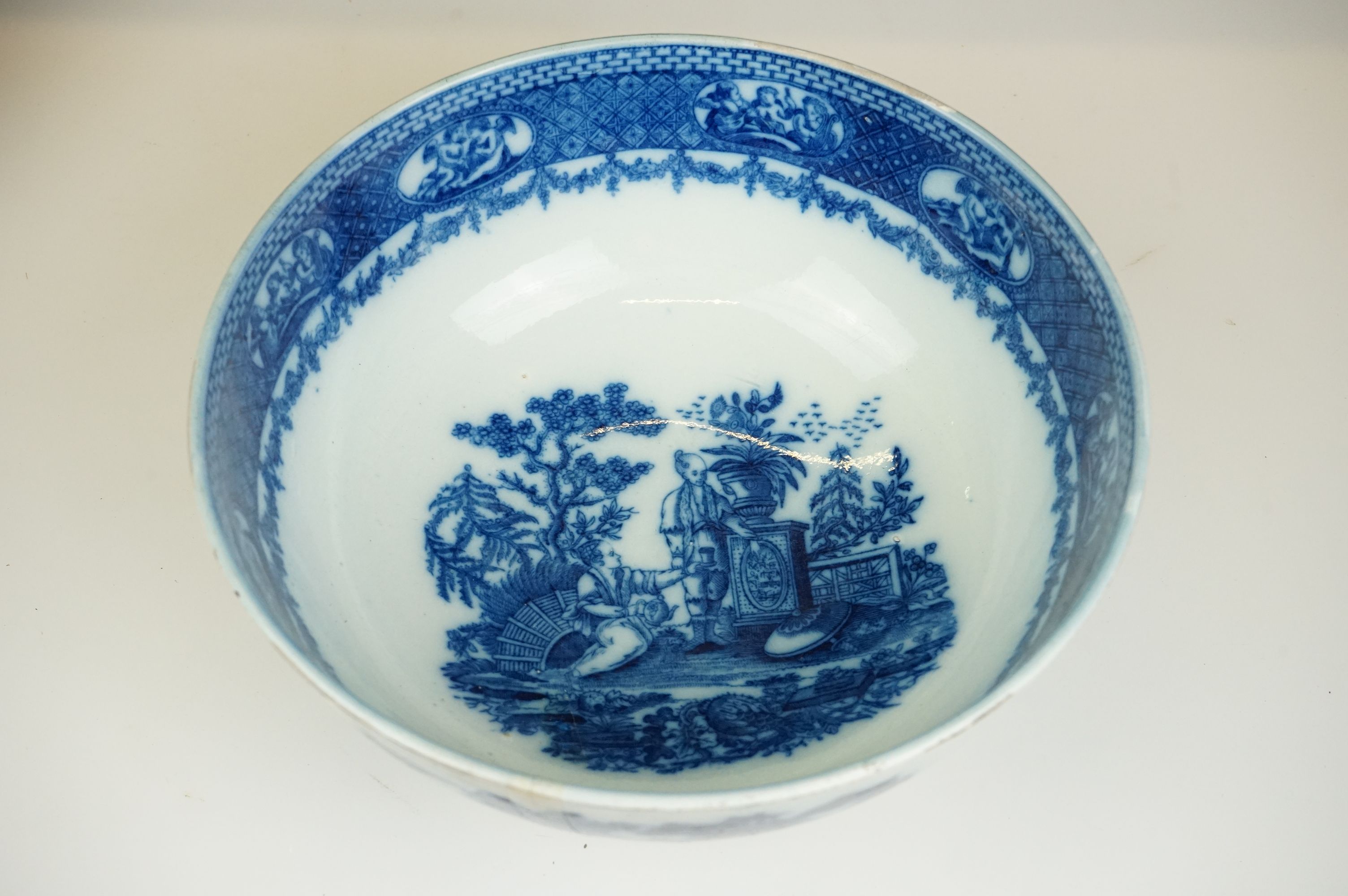 George Jones ' Crescent ' Bowl 21cm diameter, 19th century Blue and White Bowl 26cm - Image 7 of 16